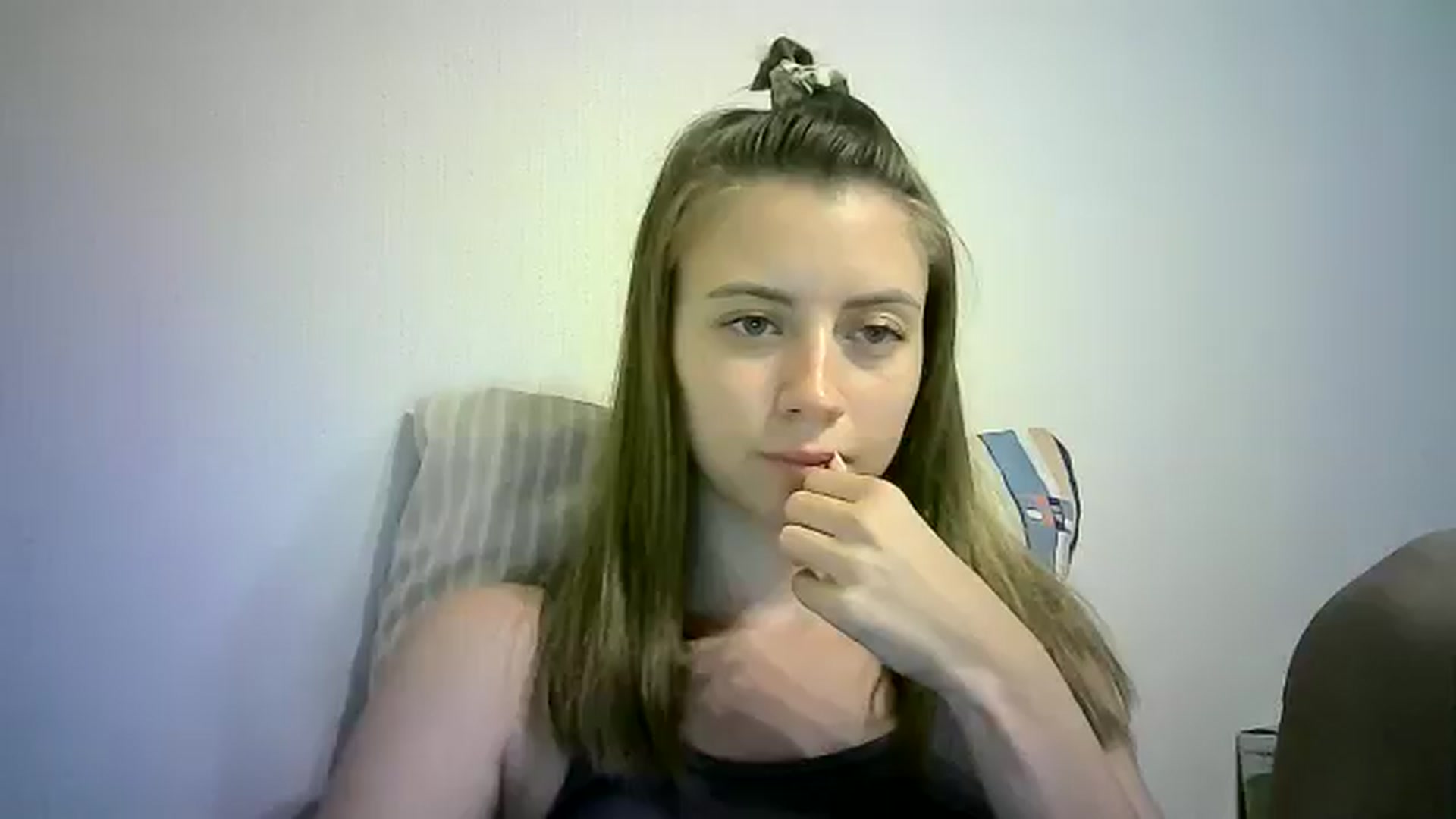 Gallery image thumbnail from Sulfate0's myfreecams stream on, 08/04/2024, 09:40 image 4 of 20