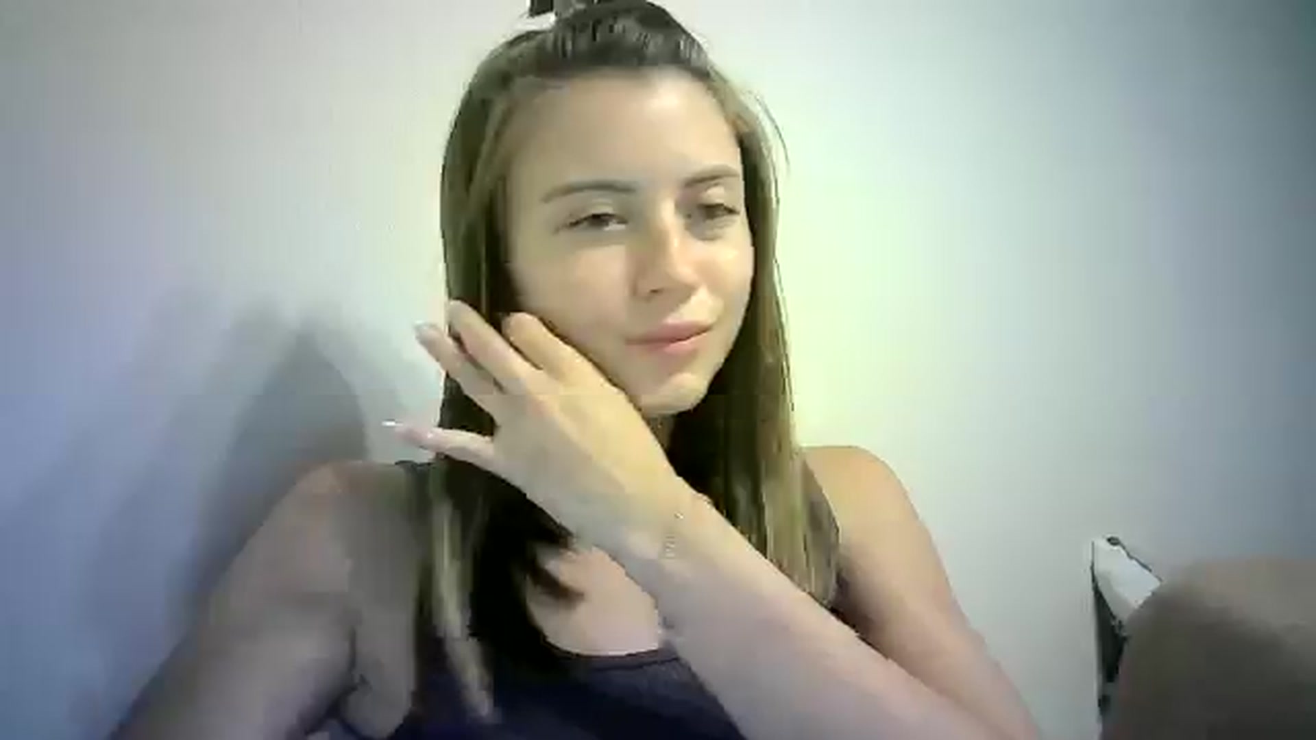 Gallery image thumbnail from Sulfate0's myfreecams stream on, 08/04/2024, 09:40 image 14 of 20