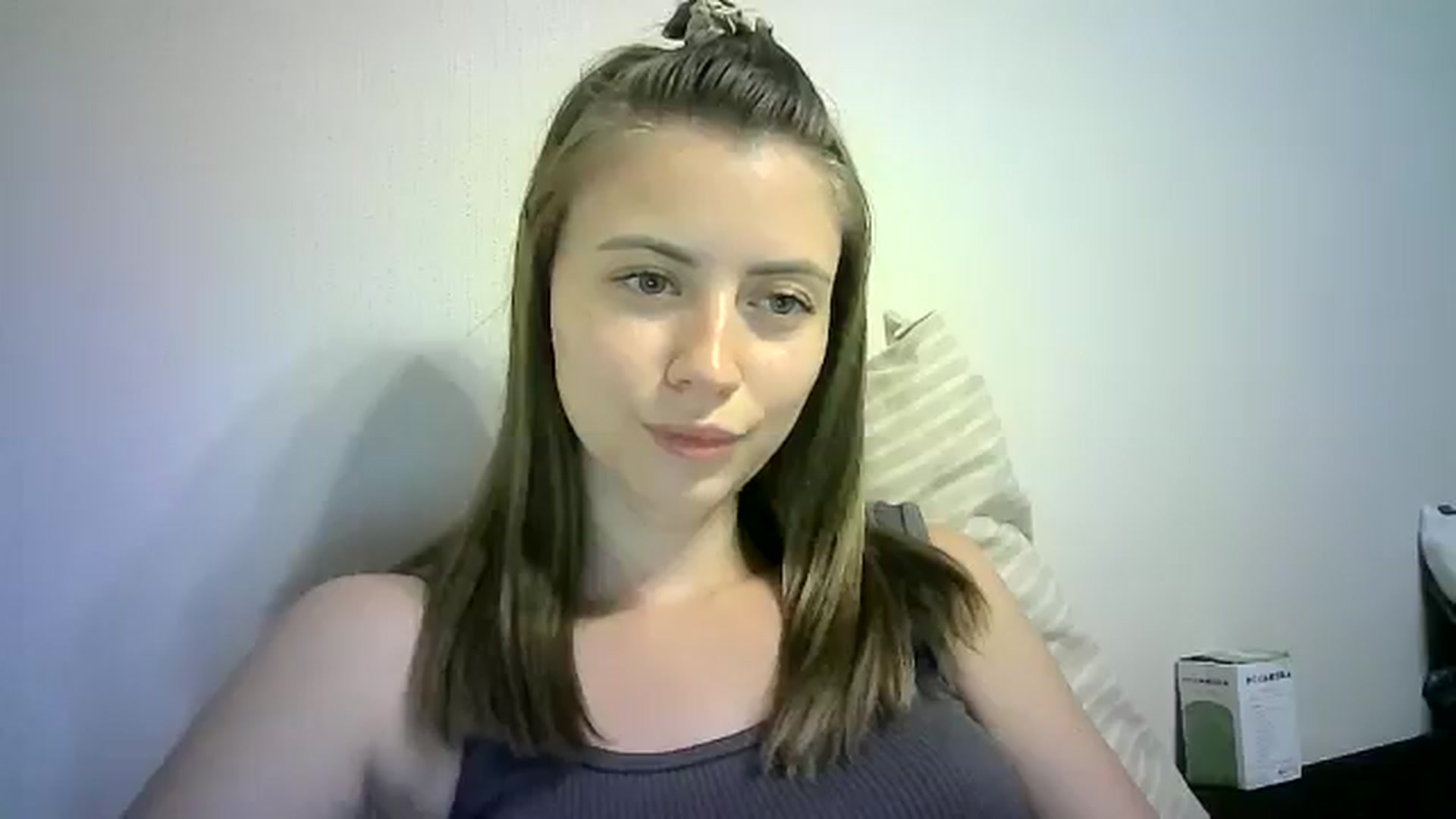 Gallery image thumbnail from Sulfate0's myfreecams stream on, 08/04/2024, 09:40 image 18 of 20