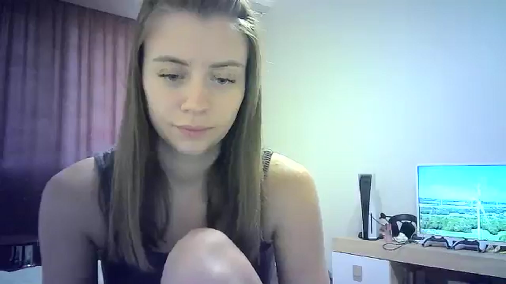 Gallery image thumbnail from Sulfate0's myfreecams stream on, 08/04/2024, 12:46 image 7 of 20
