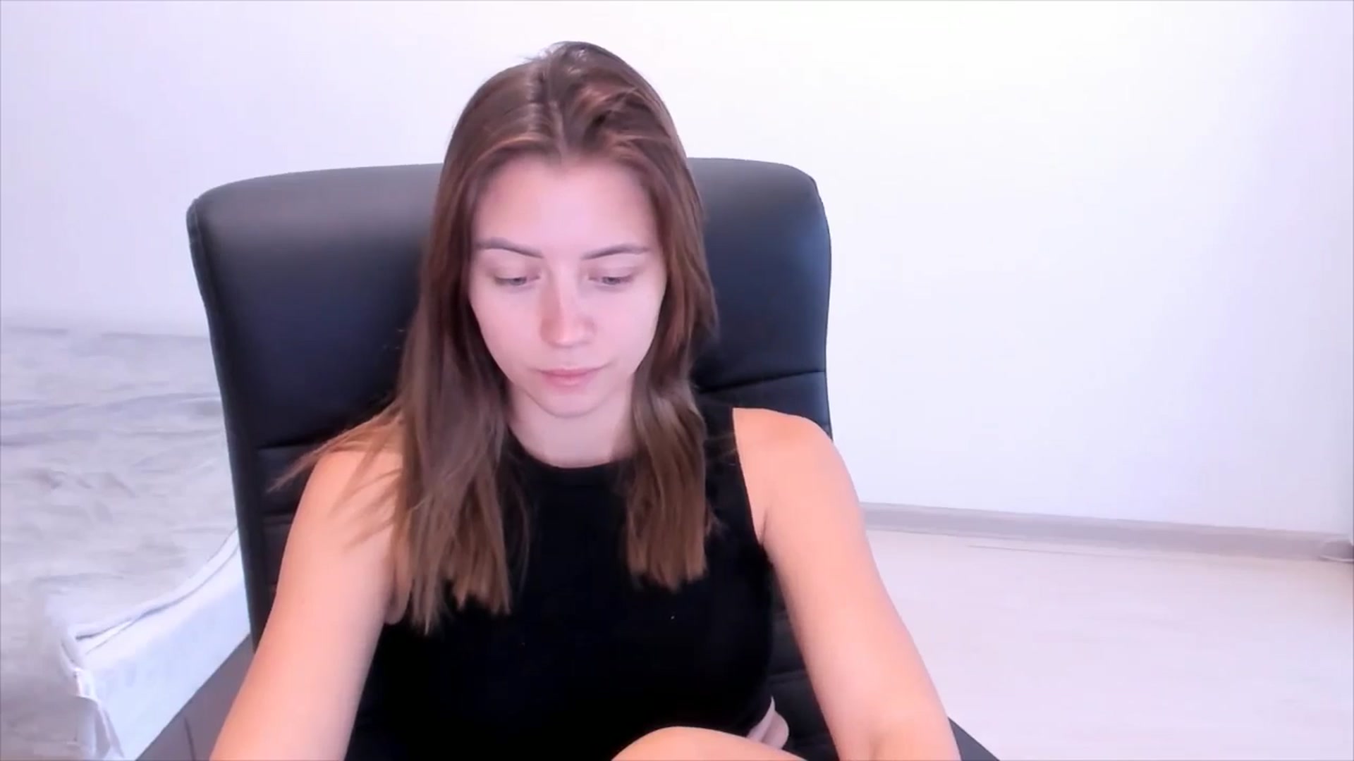 Gallery image thumbnail from Sulfate0's myfreecams stream on, 08/15/2024, 08:03 image 3 of 20