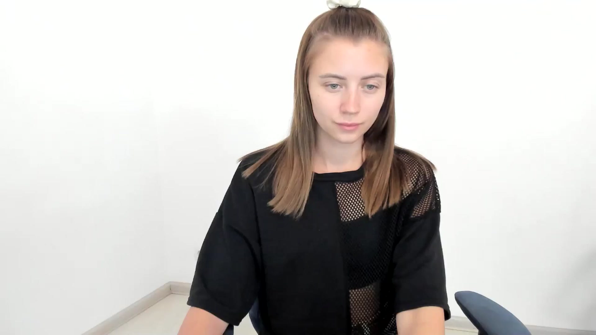 Gallery image thumbnail from Sulfate0's myfreecams stream on, 08/23/2024, 11:26 image 14 of 20