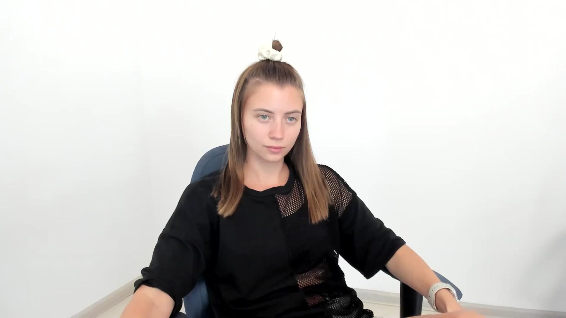 Gallery image thumbnail from Sulfate0's myfreecams stream on, 08/23/2024, 11:26 image 19 of 20