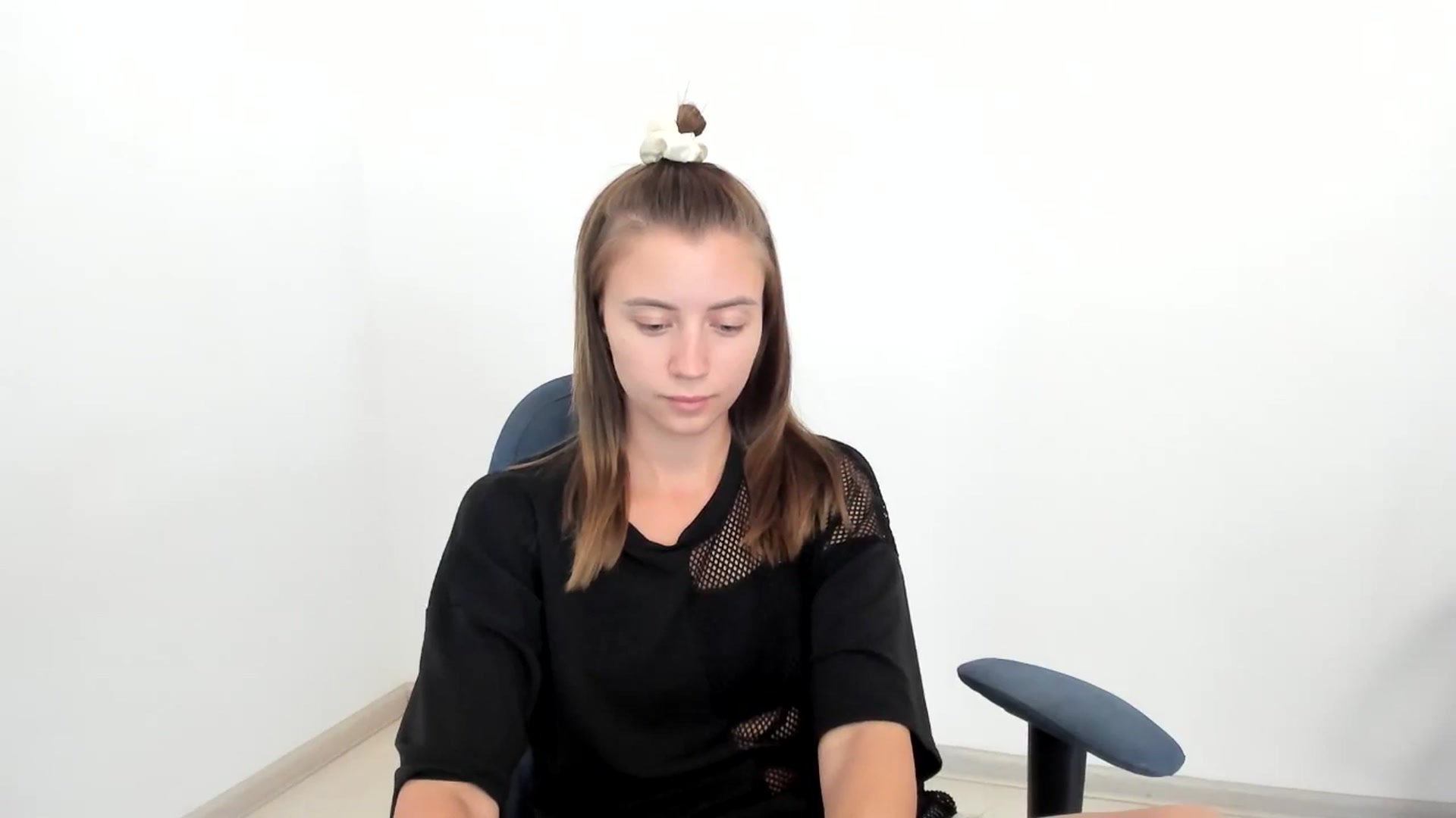 Gallery image thumbnail from Sulfate0's myfreecams stream on, 08/23/2024, 11:40 image 2 of 20