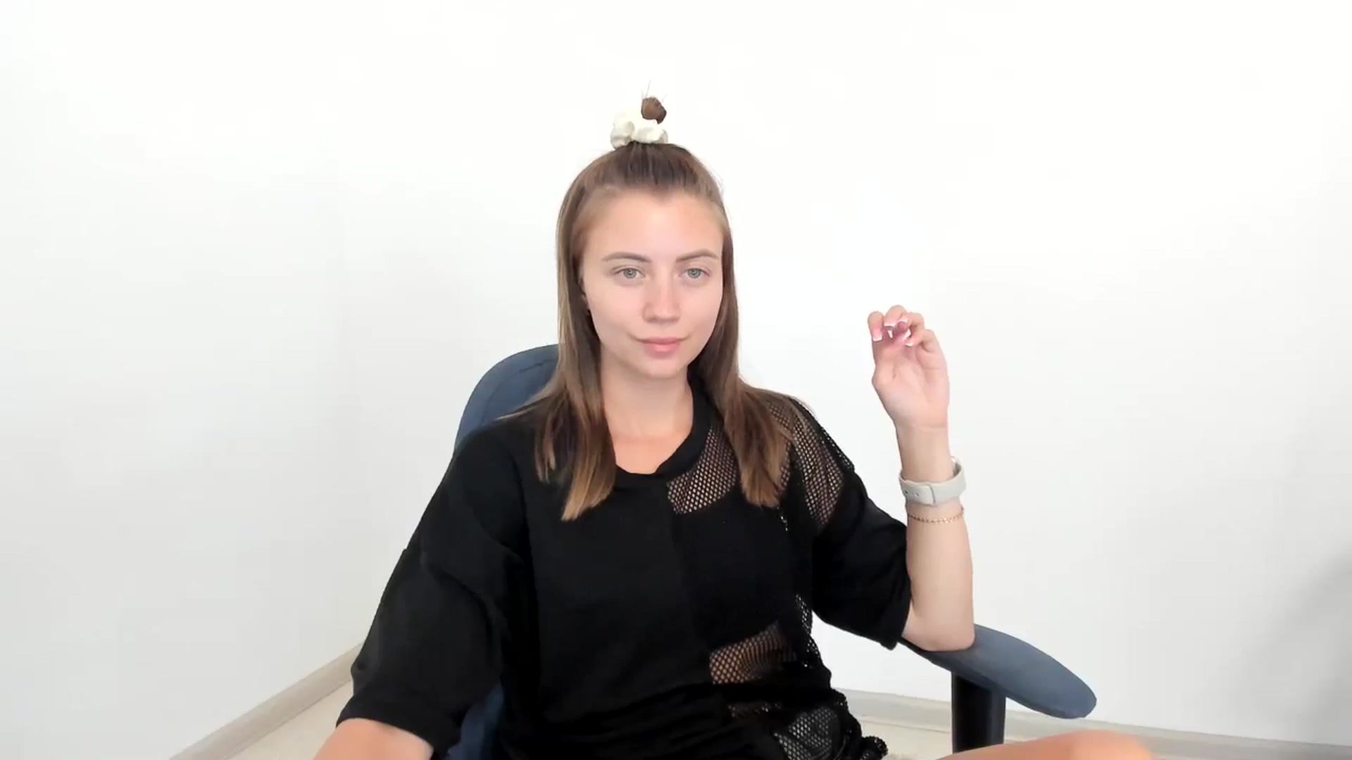 Gallery image thumbnail from Sulfate0's myfreecams stream on, 08/23/2024, 11:40 image 19 of 20