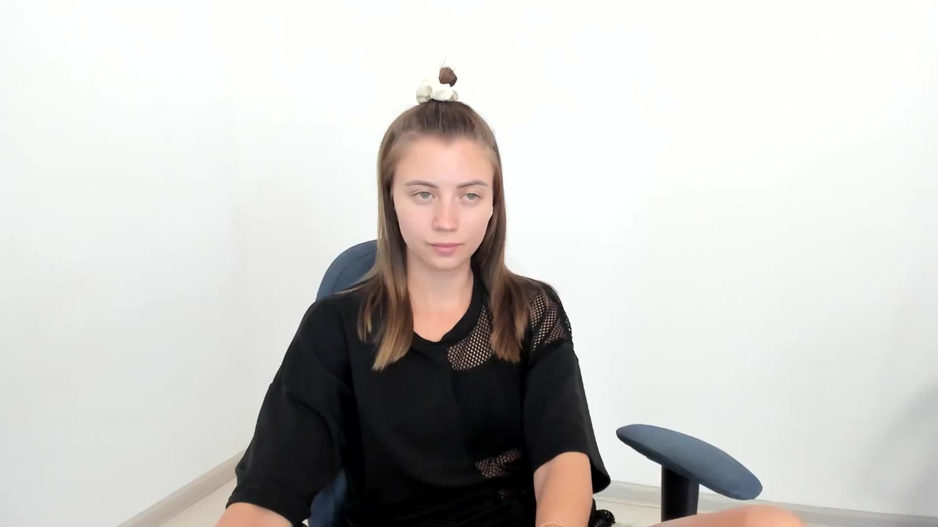 Gallery image thumbnail from Sulfate0's myfreecams stream on, 08/23/2024, 11:40 image 20 of 20