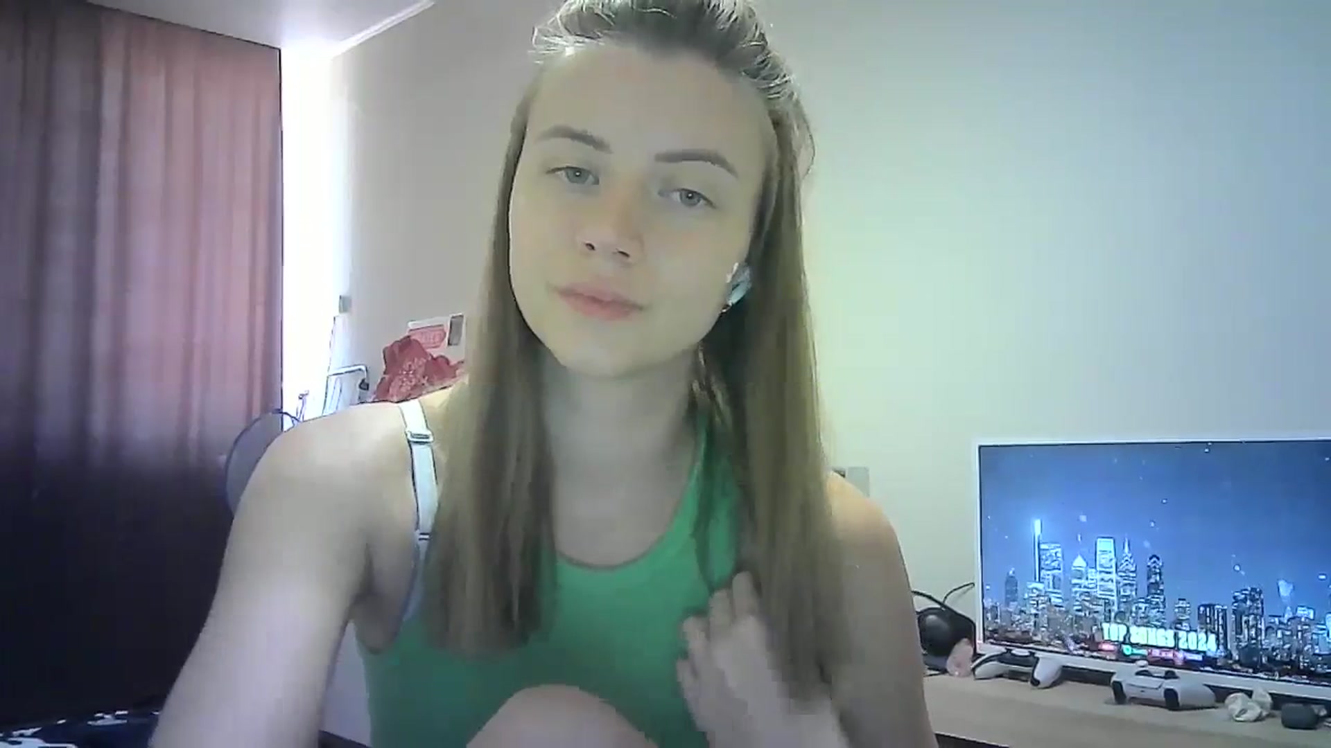 Gallery image thumbnail from Sulfate0's myfreecams stream on, 08/25/2024, 10:05 image 19 of 20