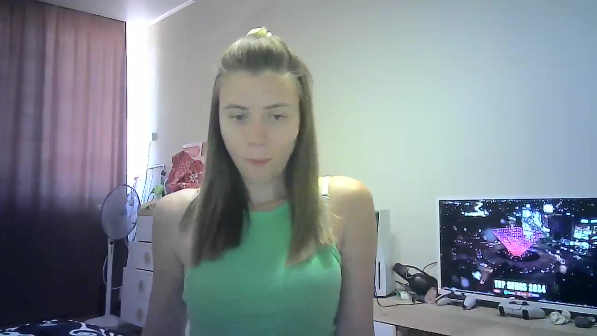 Gallery image thumbnail from Sulfate0's myfreecams stream on, 08/25/2024, 10:05 image 20 of 20