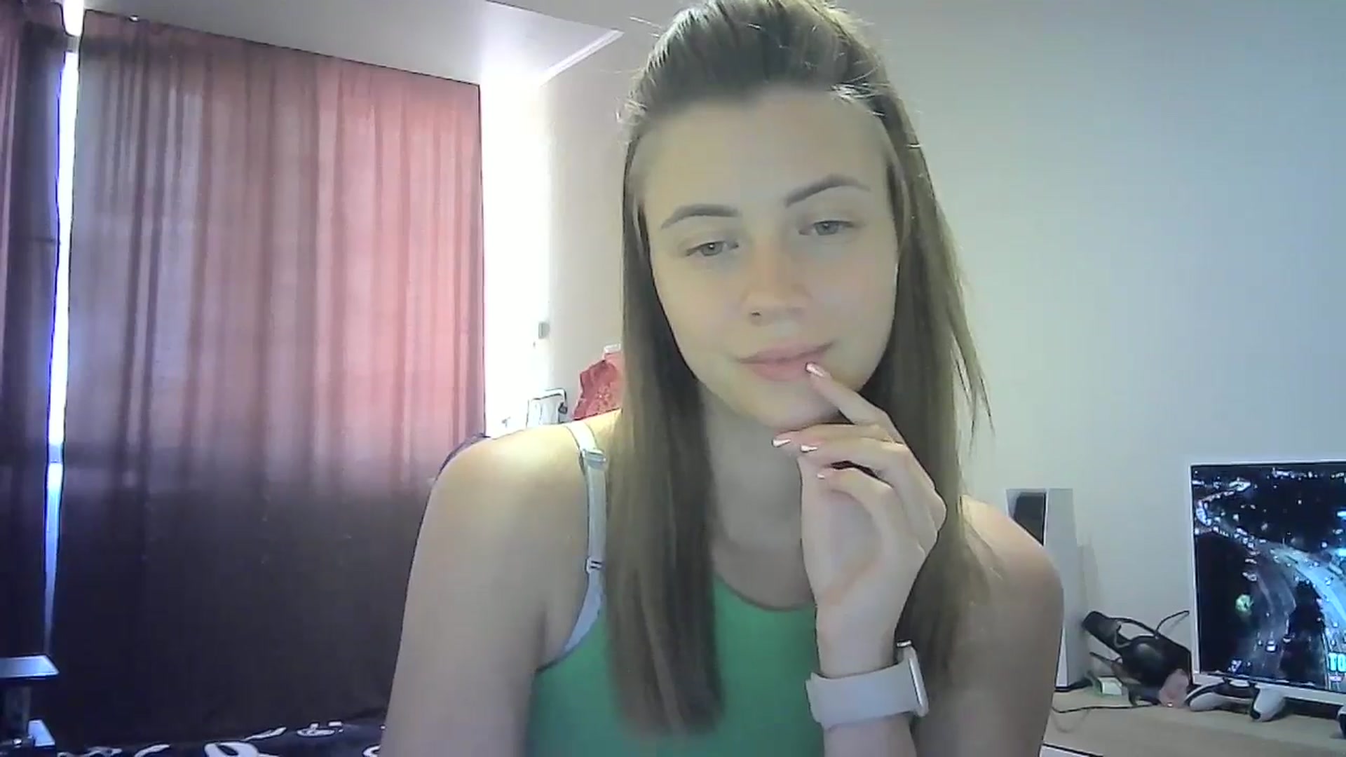 Gallery image thumbnail from Sulfate0's myfreecams stream on, 08/25/2024, 10:37 image 19 of 20