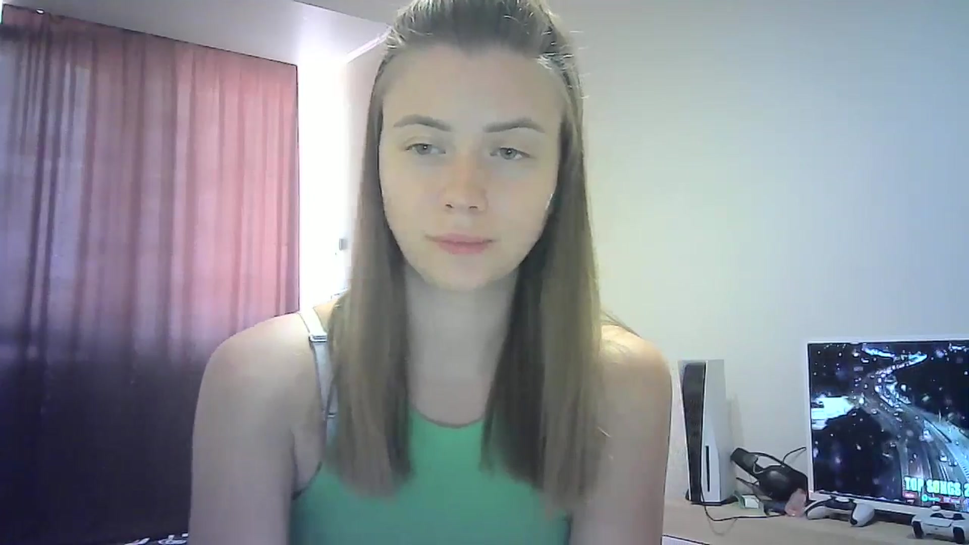 Gallery image thumbnail from Sulfate0's myfreecams stream on, 08/25/2024, 10:37 image 6 of 20