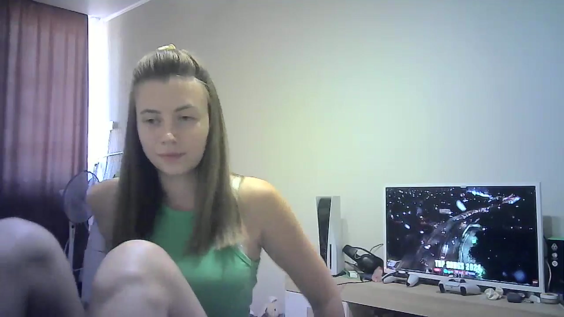 Gallery image thumbnail from Sulfate0's myfreecams stream on, 08/25/2024, 11:16 image 5 of 20
