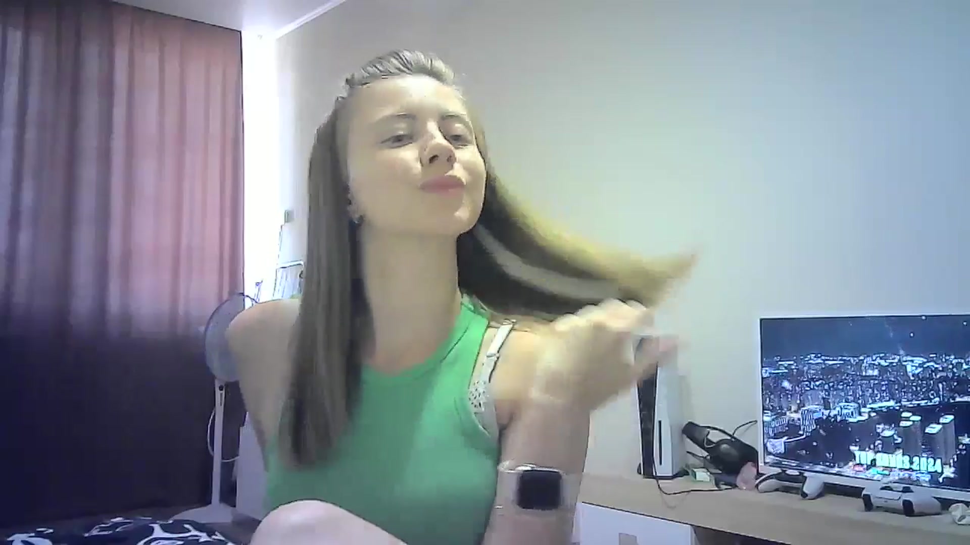 Gallery image thumbnail from Sulfate0's myfreecams stream on, 08/25/2024, 11:16 image 9 of 20