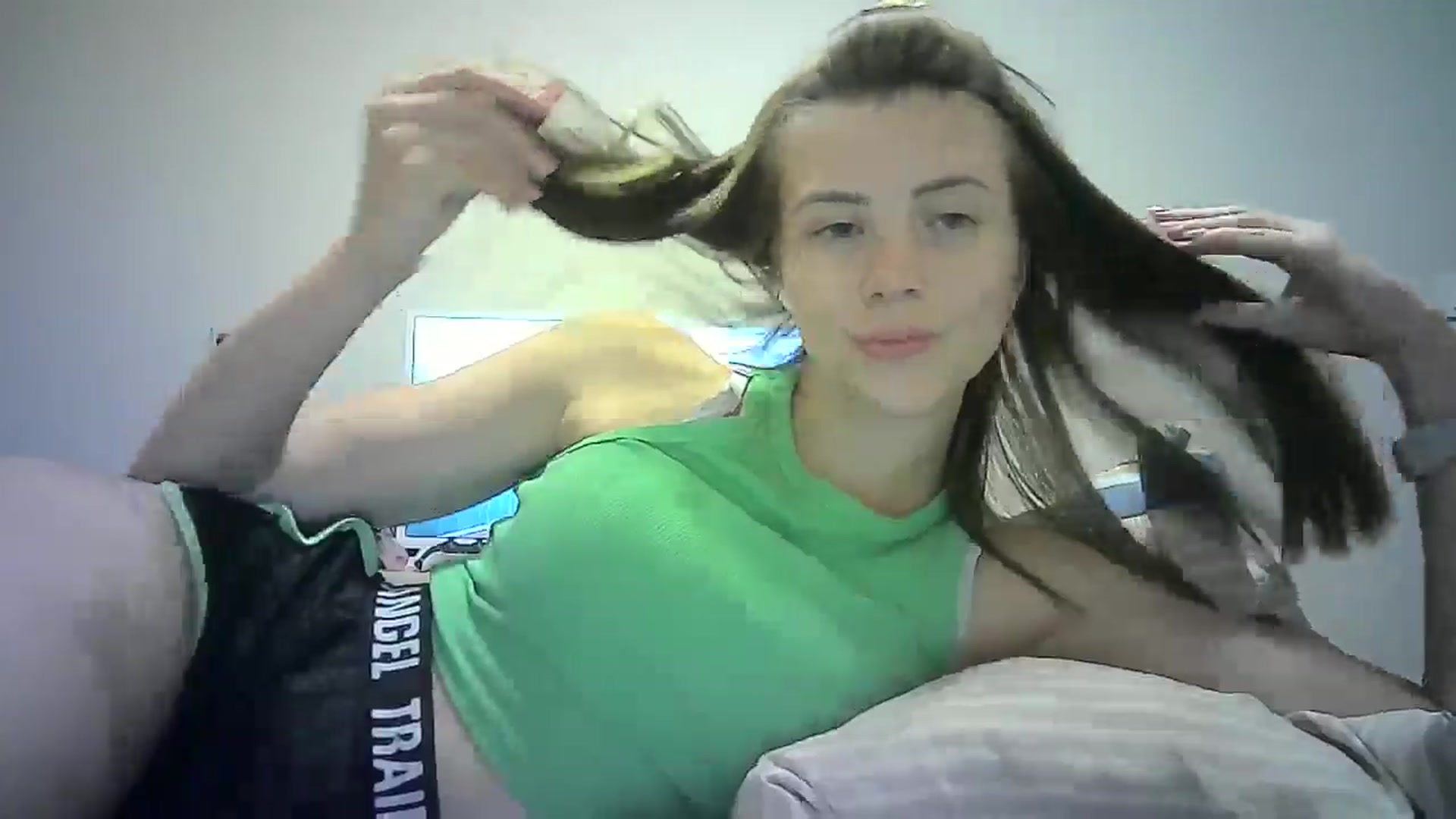 Gallery image thumbnail from Sulfate0's myfreecams stream on, 08/26/2024, 09:06 image 11 of 20