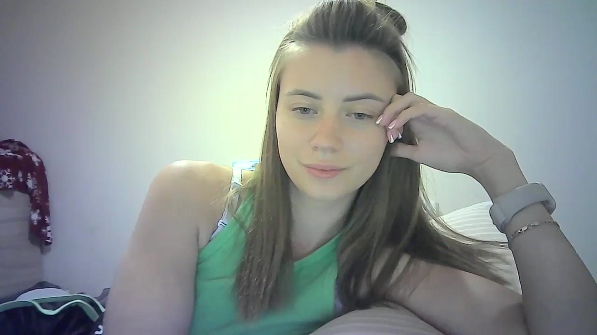 Gallery image thumbnail from Sulfate0's myfreecams stream on, 08/26/2024, 09:35 image 14 of 20