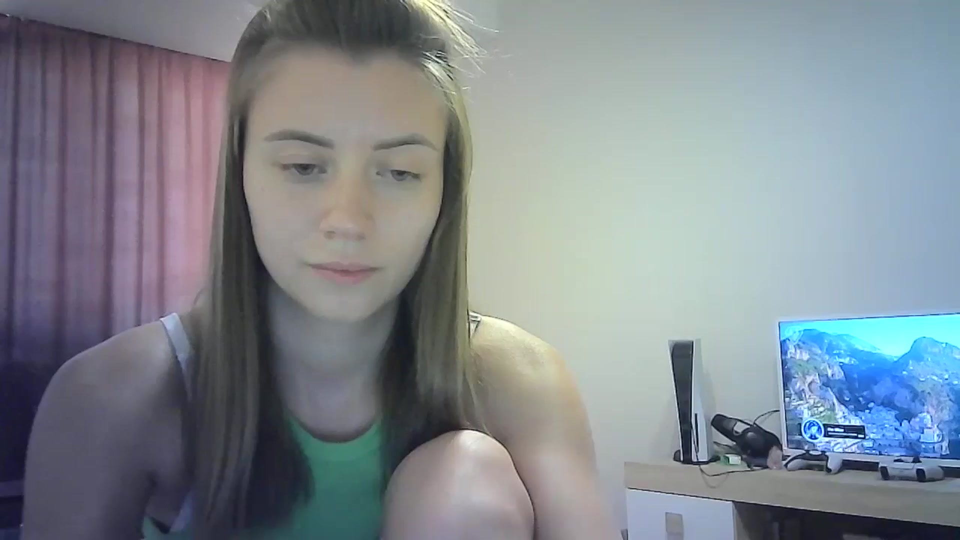 Gallery image thumbnail from Sulfate0's myfreecams stream on, 08/26/2024, 10:02 image 18 of 20