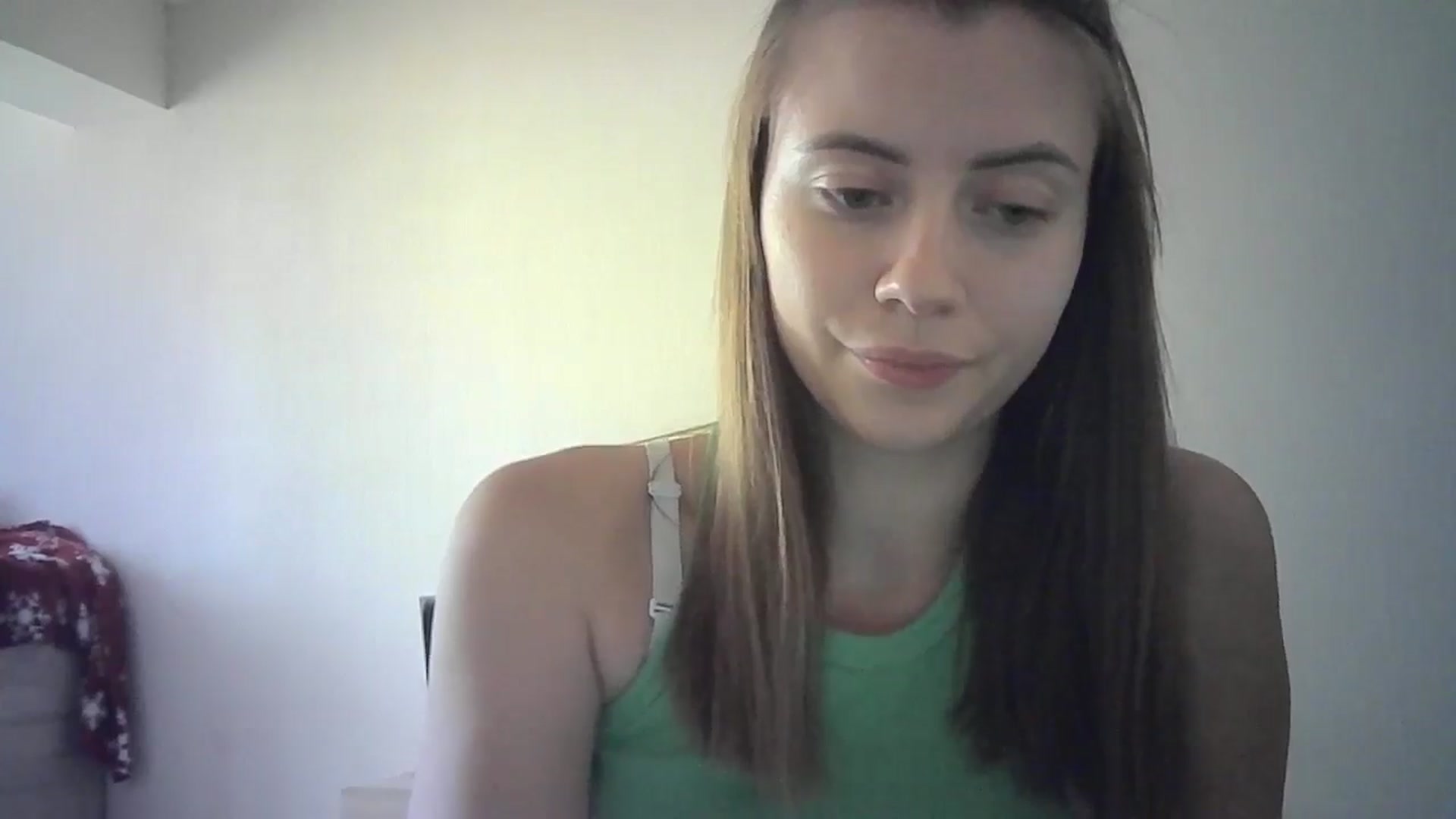 Gallery image thumbnail from Sulfate0's myfreecams stream on, 08/26/2024, 10:45 image 3 of 20