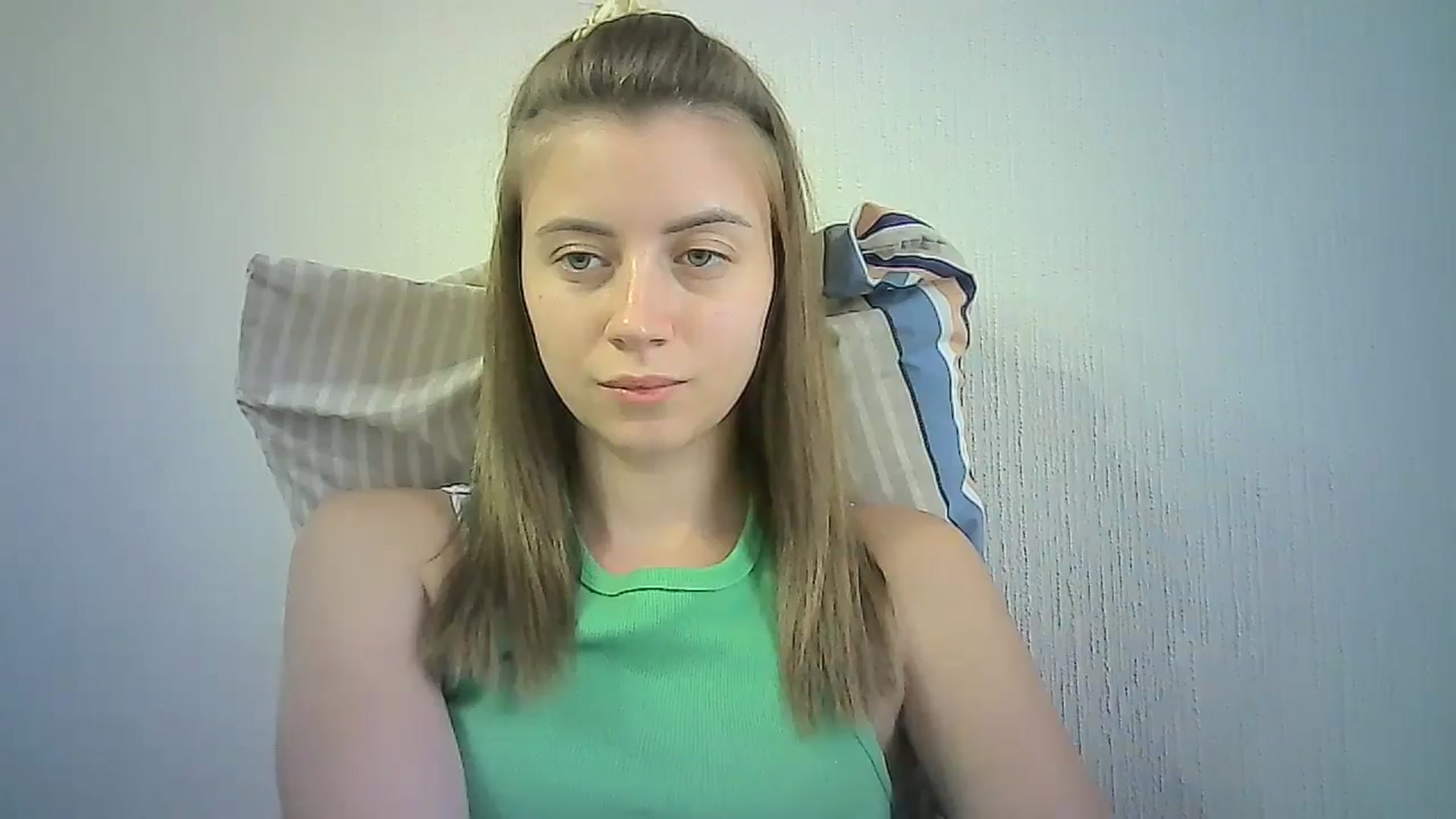 Gallery image thumbnail from Sulfate0's myfreecams stream on, 08/26/2024, 10:45 image 9 of 20