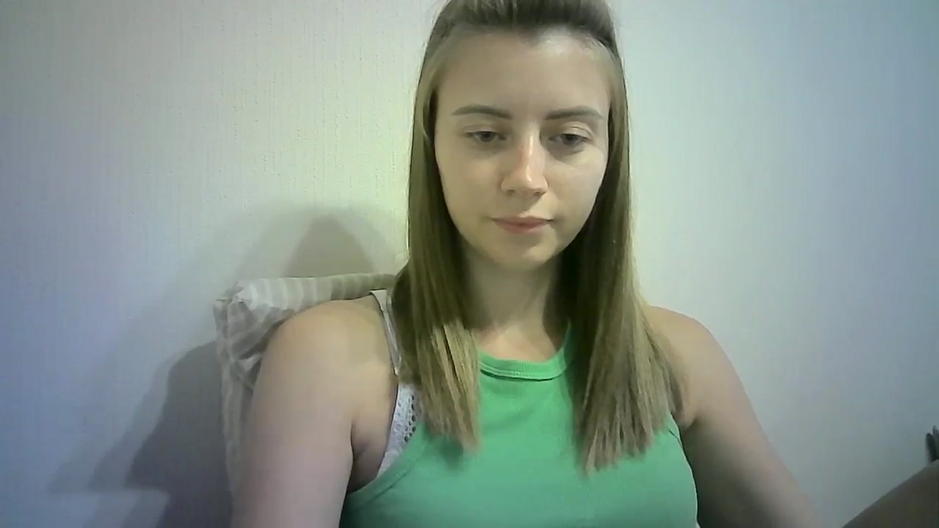 Gallery image thumbnail from Sulfate0's myfreecams stream on, 08/26/2024, 11:32 image 9 of 20