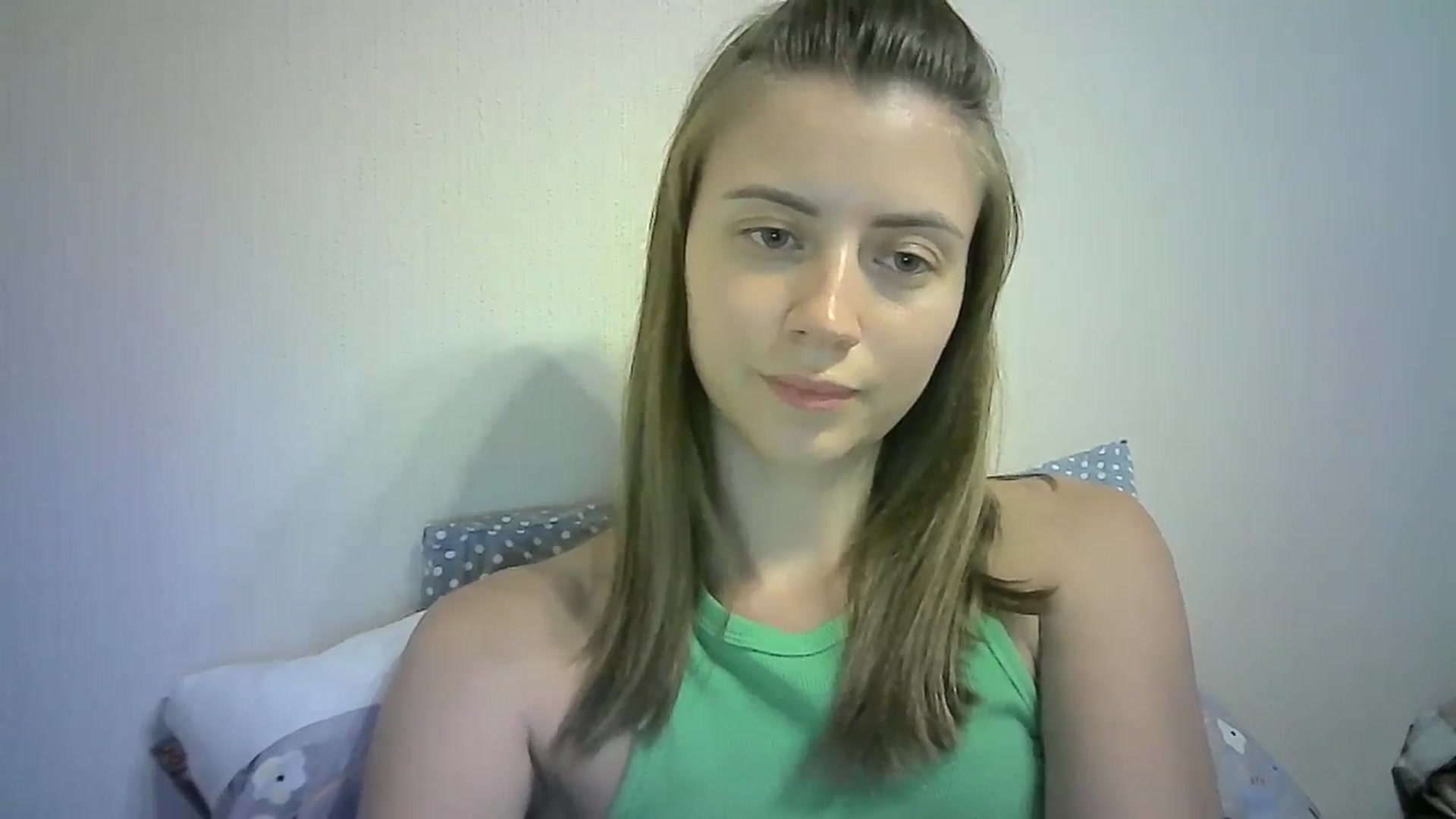 Gallery image thumbnail from Sulfate0's myfreecams stream on, 08/29/2024, 11:54 image 16 of 20
