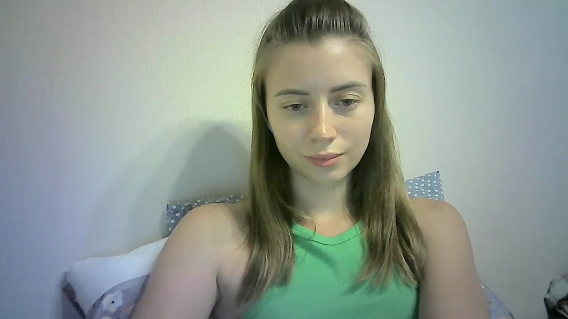 Gallery image thumbnail from Sulfate0's myfreecams stream on, 08/29/2024, 11:54 image 17 of 20