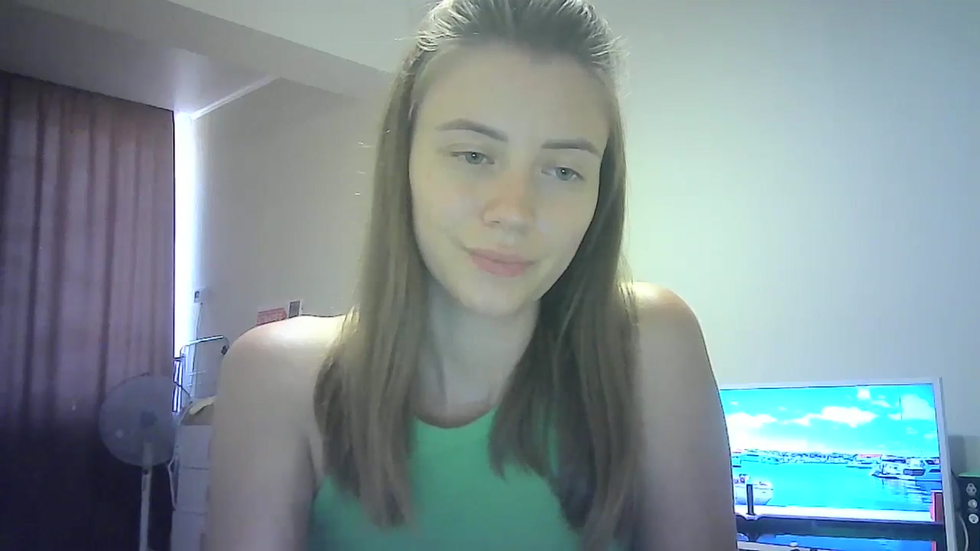 Gallery image thumbnail from Sulfate0's myfreecams stream on, 08/30/2024, 10:35 image 15 of 20