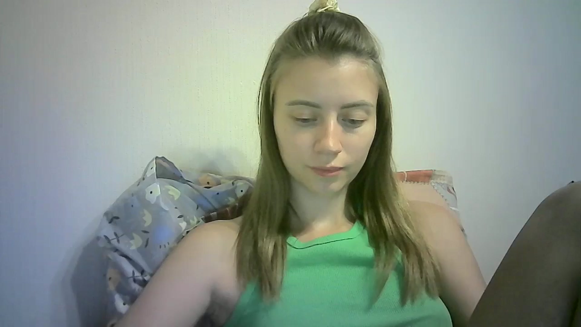 Gallery image thumbnail from Sulfate0's myfreecams stream on, 08/30/2024, 10:35 image 1 of 20