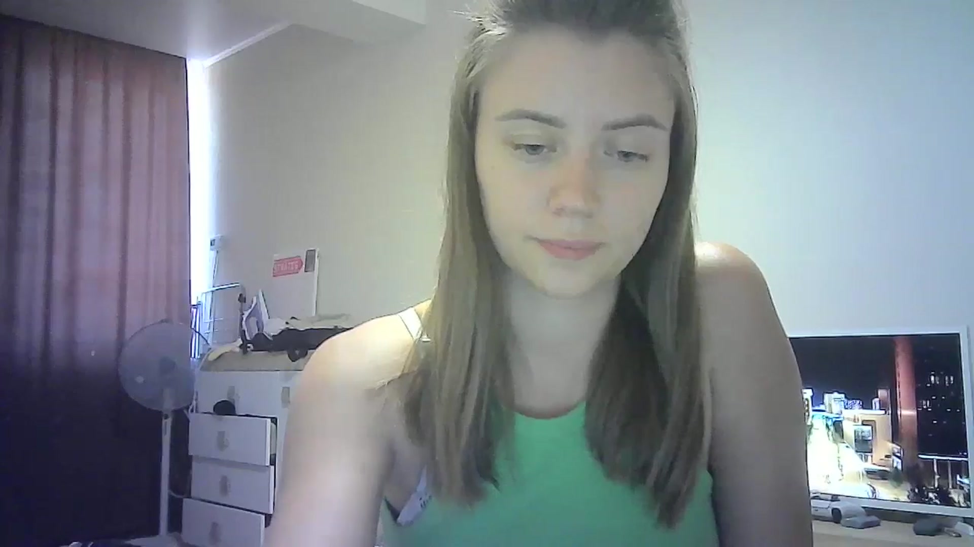 Gallery image thumbnail from Sulfate0's myfreecams stream on, 08/30/2024, 11:12 image 9 of 20