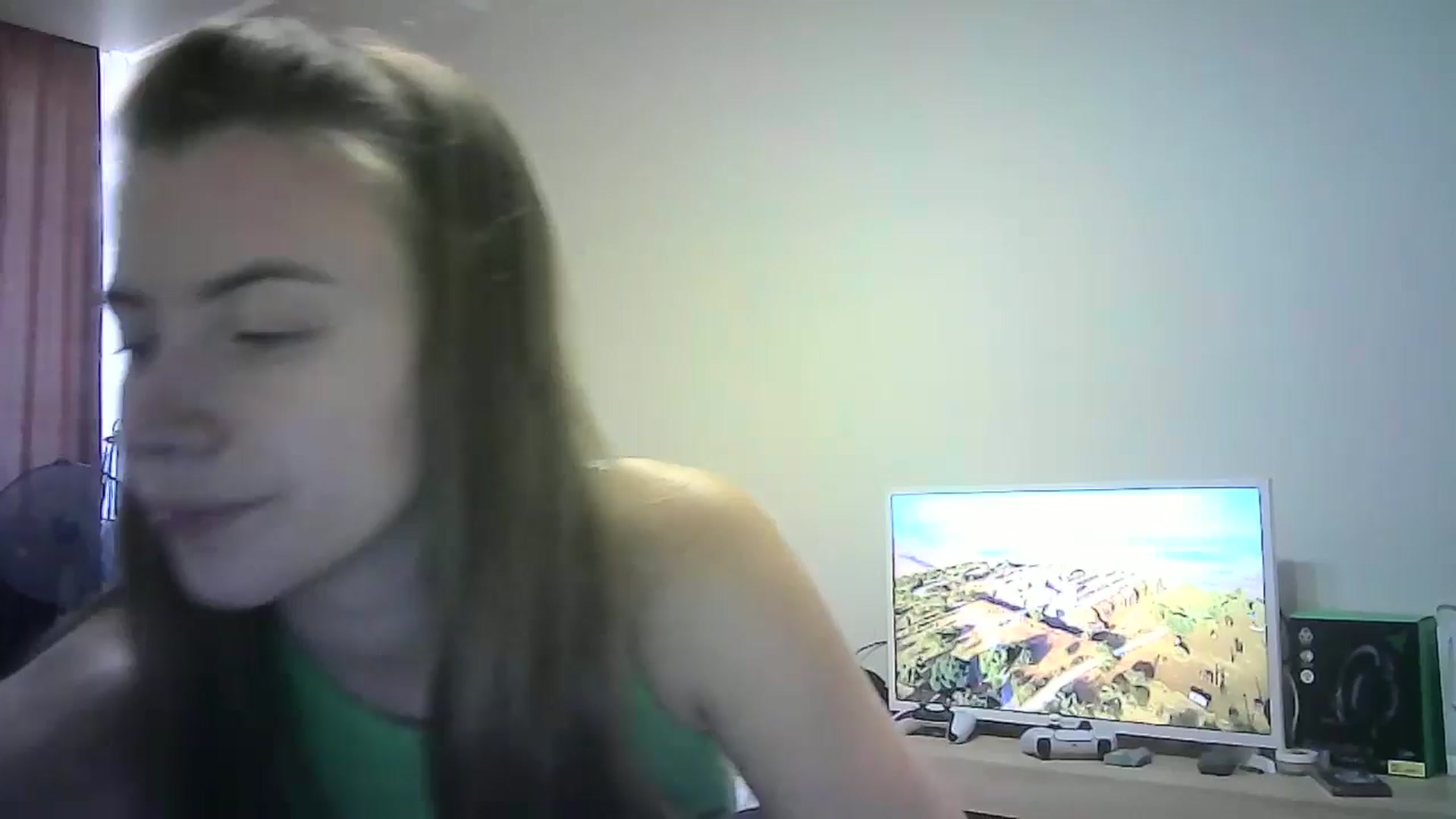 Gallery image thumbnail from Sulfate0's myfreecams stream on, 08/31/2024, 10:53 image 1 of 20