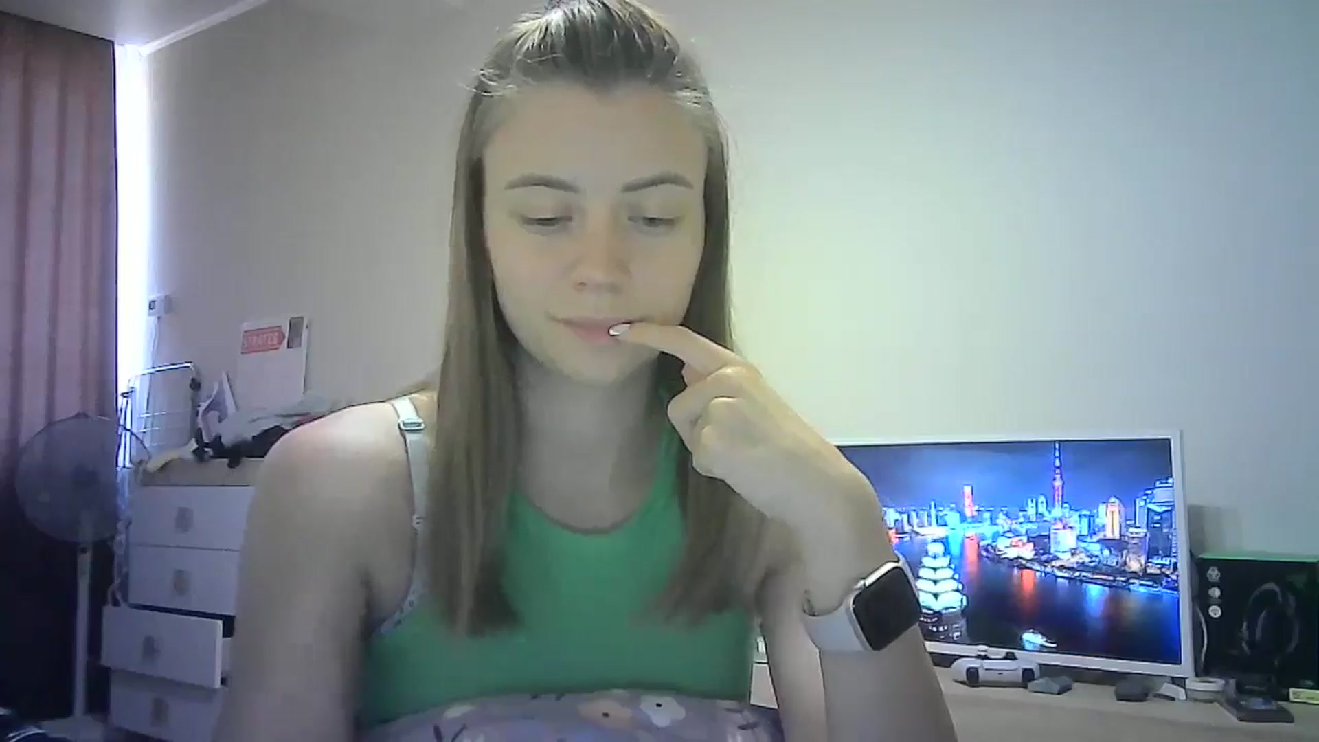 Gallery image thumbnail from Sulfate0's myfreecams stream on, 08/31/2024, 10:53 image 4 of 20