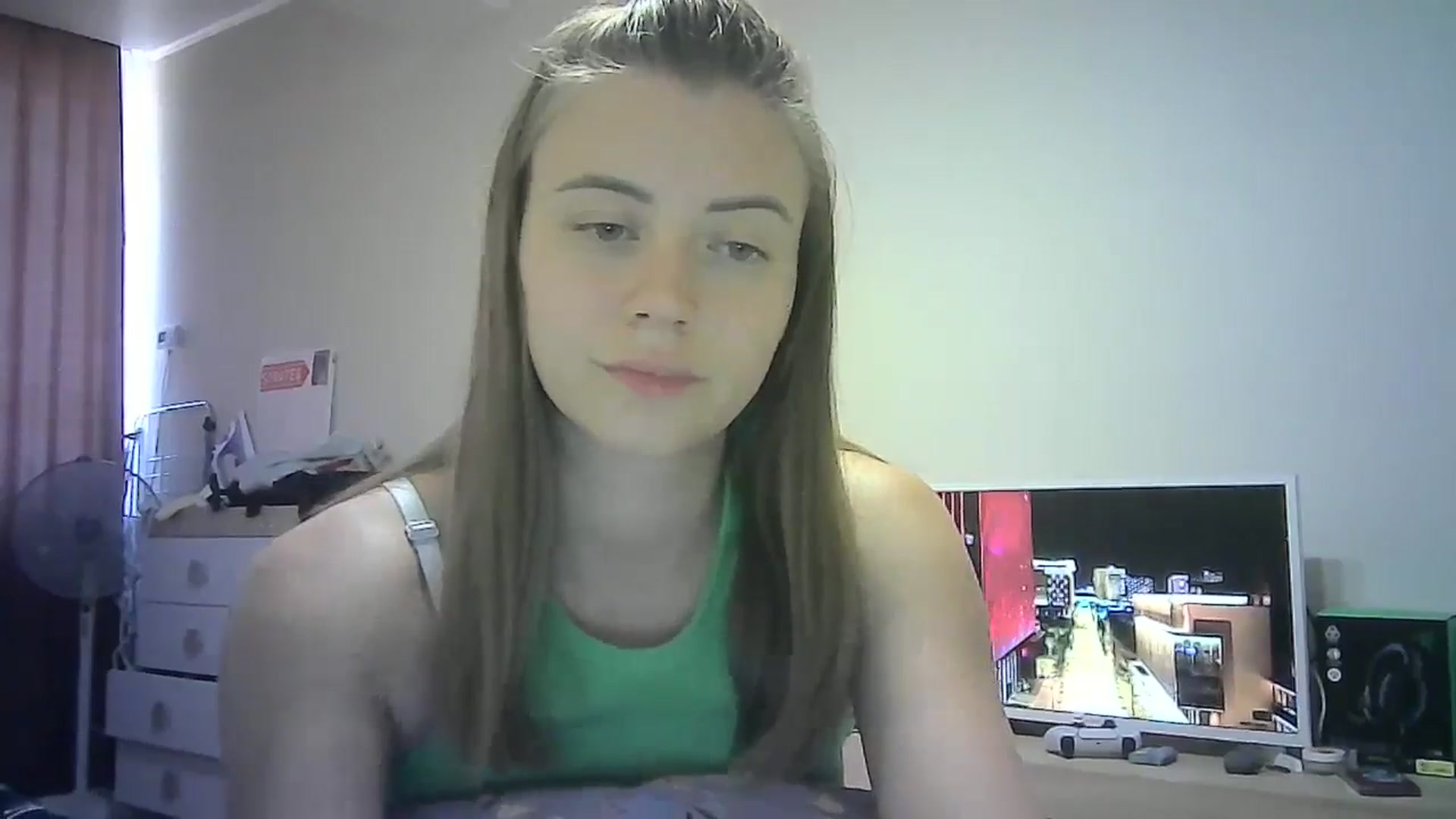 Gallery image thumbnail from Sulfate0's myfreecams stream on, 08/31/2024, 10:53 image 5 of 20
