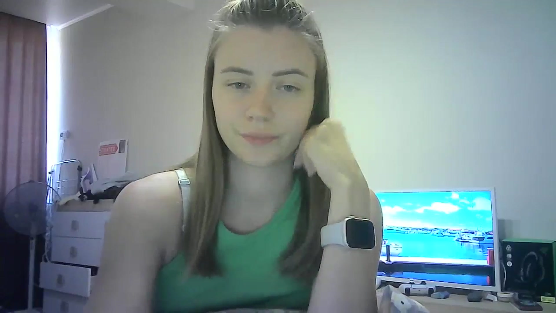Gallery image thumbnail from Sulfate0's myfreecams stream on, 08/31/2024, 10:53 image 8 of 20