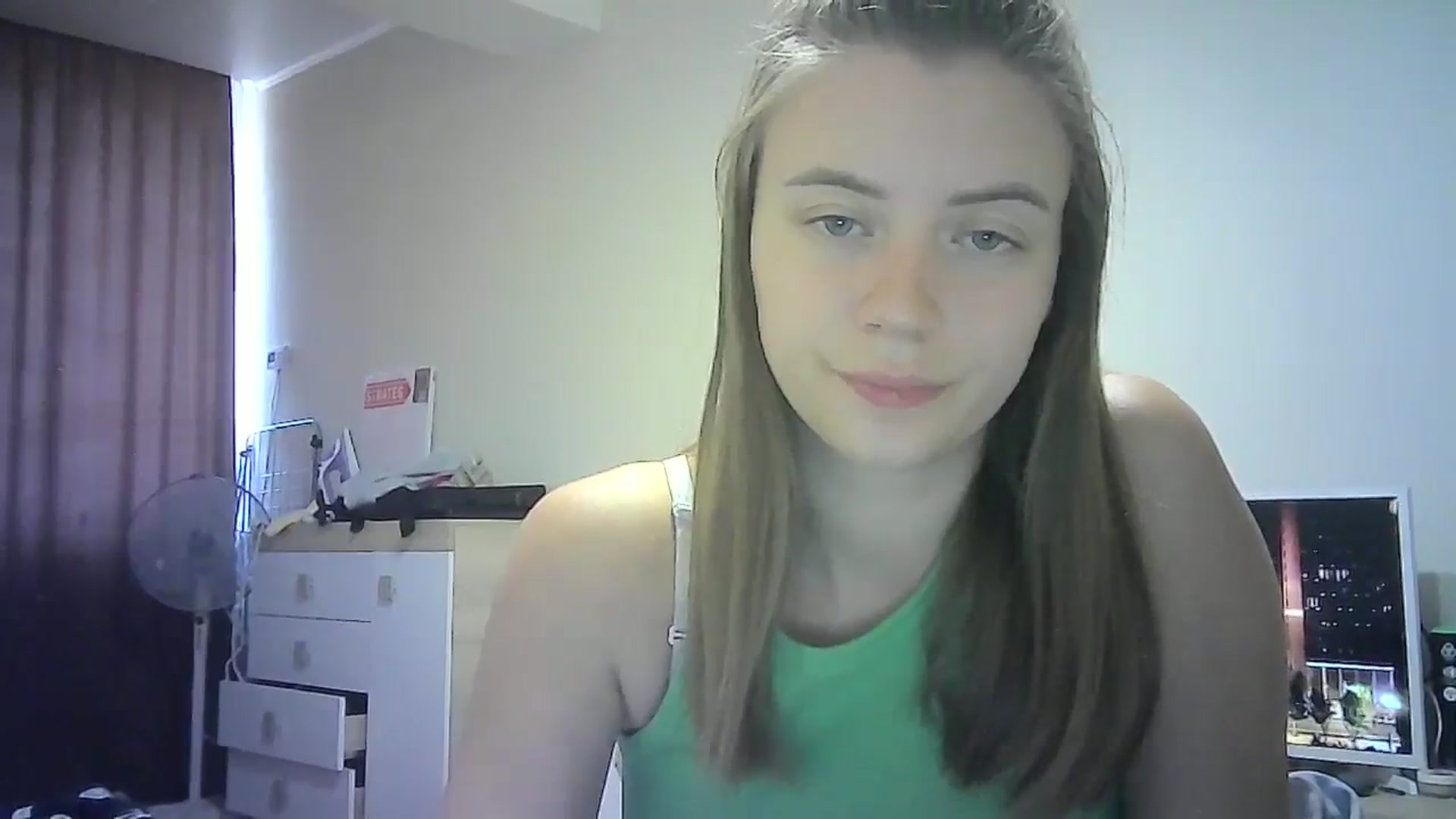 Gallery image thumbnail from Sulfate0's myfreecams stream on, 08/31/2024, 11:07 image 5 of 20