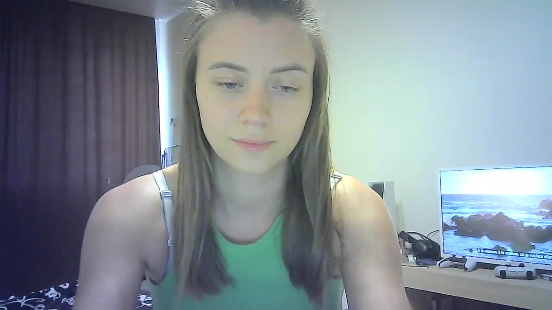 Gallery image thumbnail from Sulfate0's myfreecams stream on, 08/31/2024, 13:39 image 15 of 20
