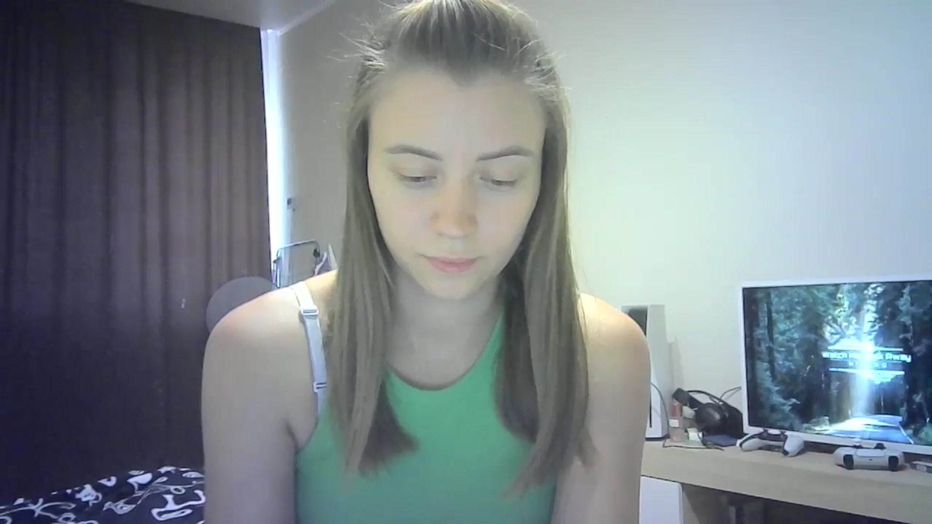 Gallery image thumbnail from Sulfate0's myfreecams stream on, 08/31/2024, 13:39 image 19 of 20