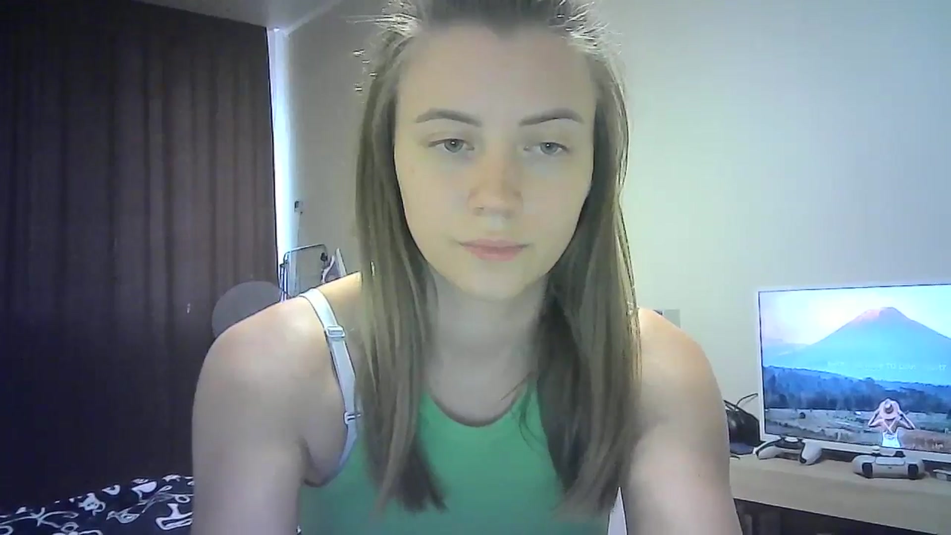 Gallery image thumbnail from Sulfate0's myfreecams stream on, 08/31/2024, 13:39 image 4 of 20