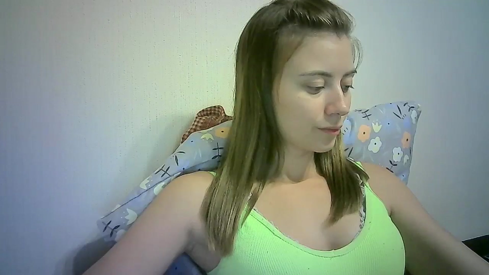 Gallery image thumbnail from Sulfate0's myfreecams stream on, 09/05/2024, 11:40 image 13 of 20
