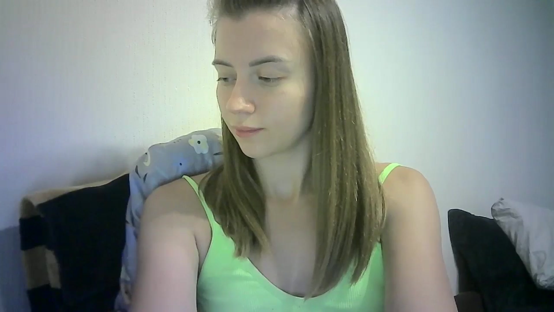 Gallery image thumbnail from Sulfate0's myfreecams stream on, 09/06/2024, 09:14 image 8 of 20