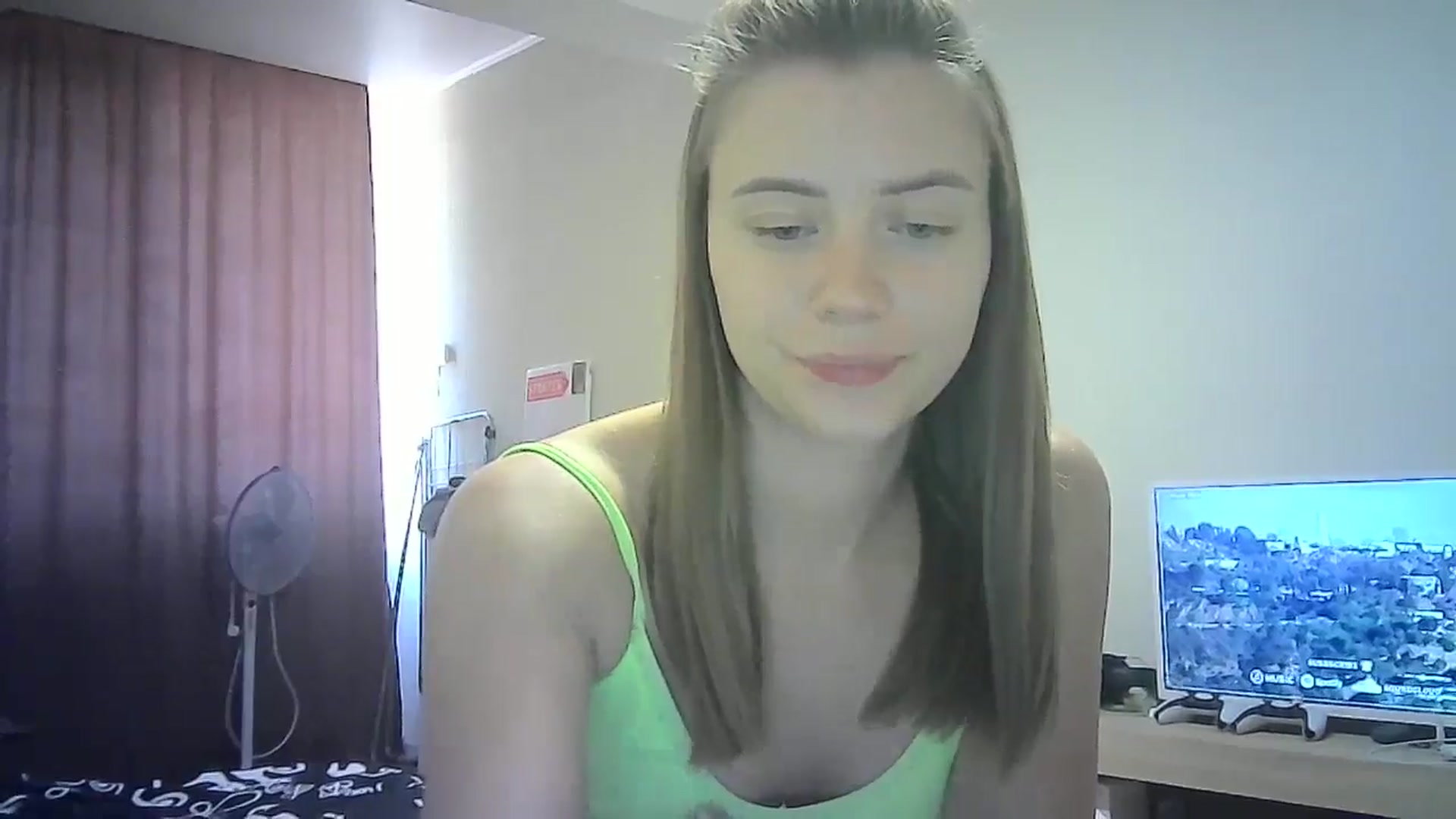 Gallery image thumbnail from Sulfate0's myfreecams stream on, 09/06/2024, 09:14 image 14 of 20