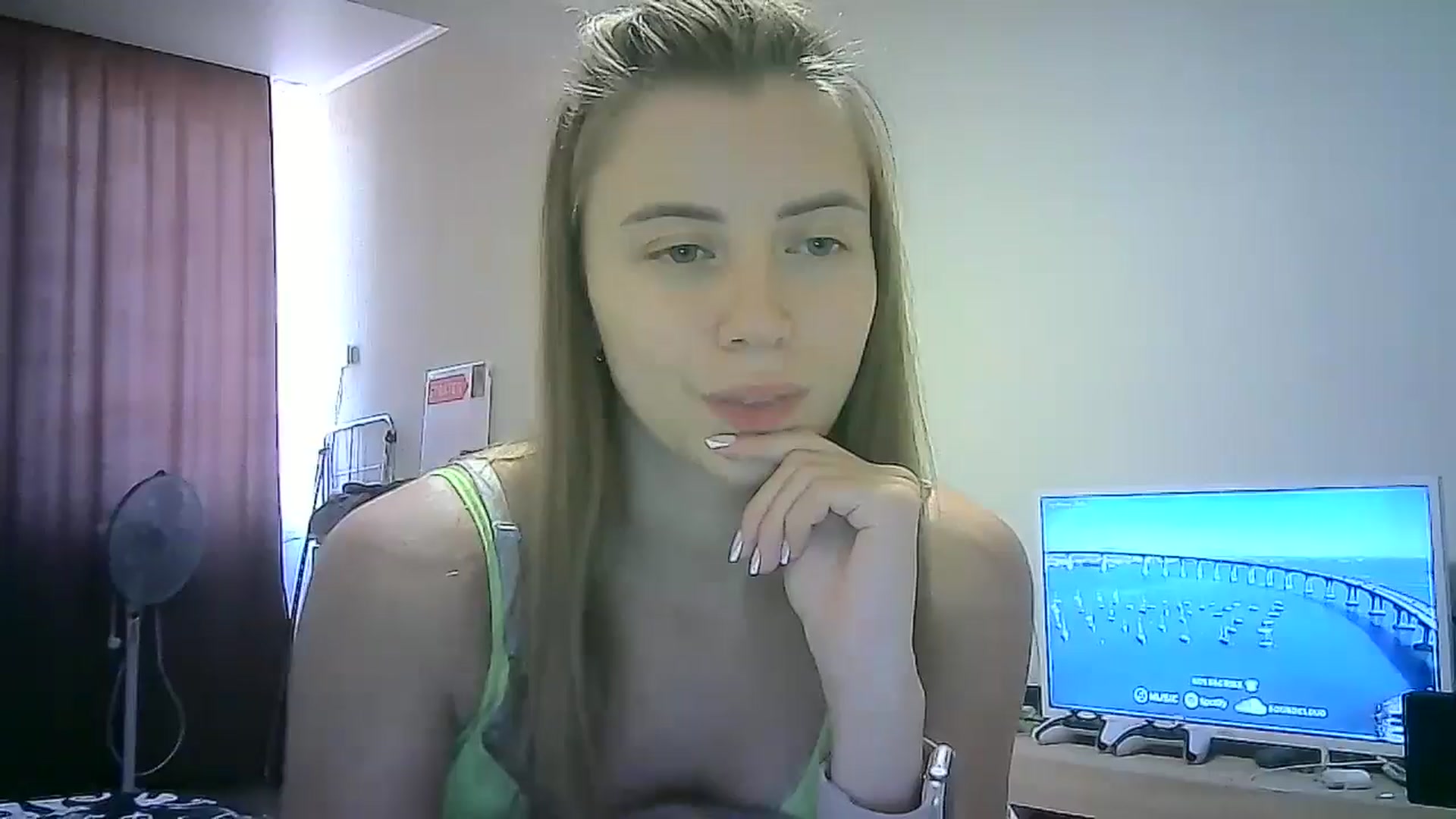 Gallery image thumbnail from Sulfate0's myfreecams stream on, 09/06/2024, 11:13 image 1 of 20