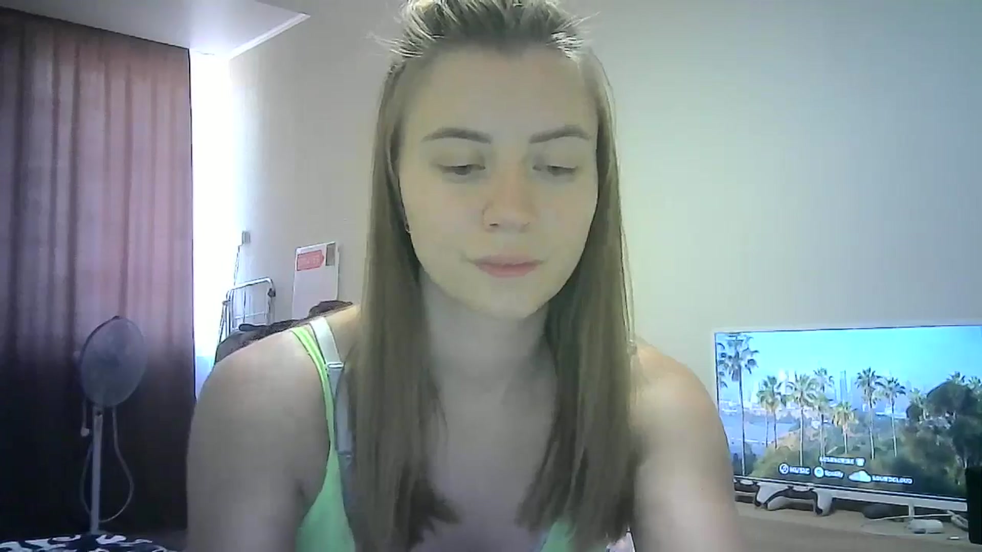 Gallery image thumbnail from Sulfate0's myfreecams stream on, 09/06/2024, 11:13 image 6 of 20