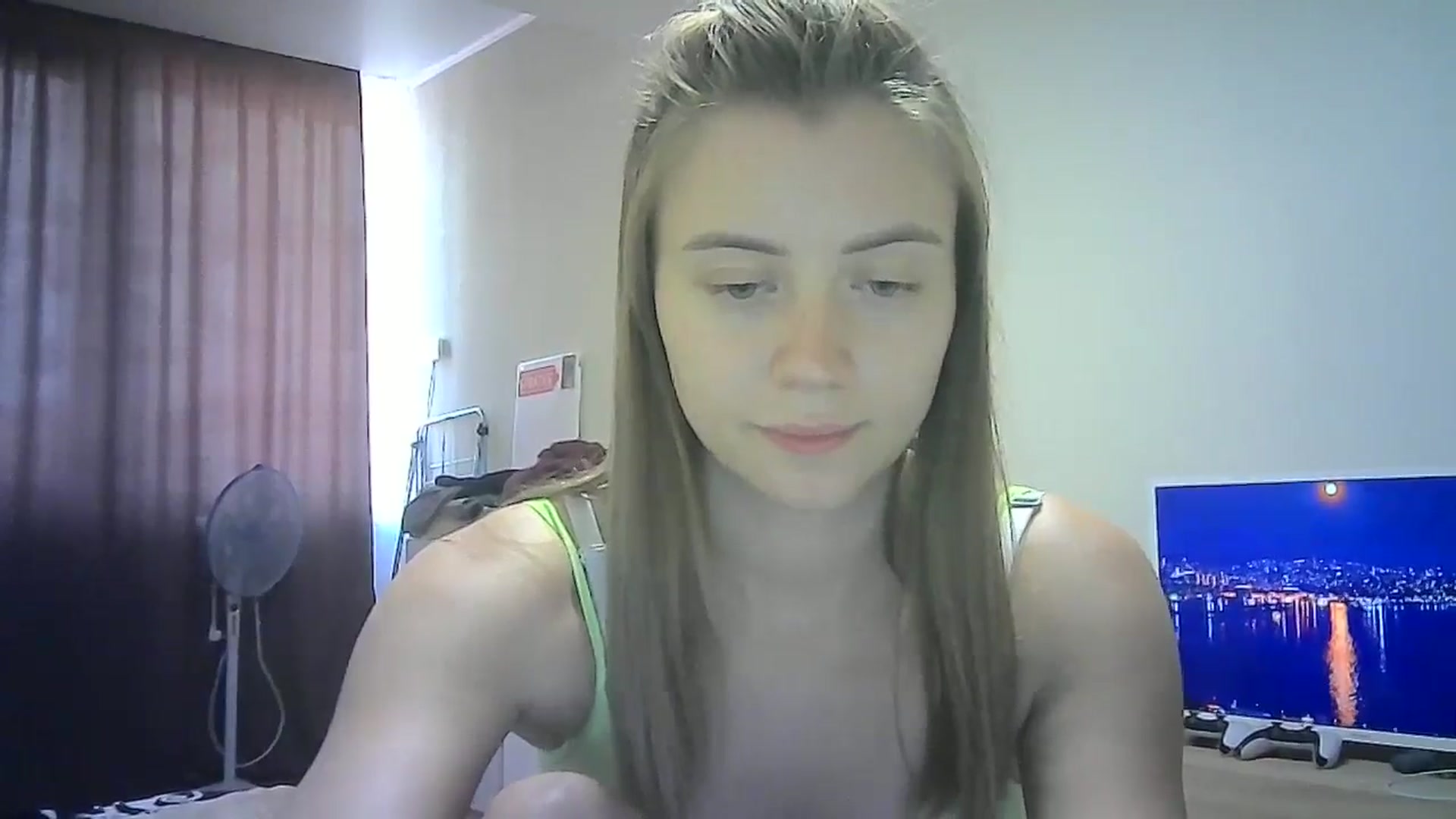 Gallery image thumbnail from Sulfate0's myfreecams stream on, 09/06/2024, 11:58 image 9 of 20
