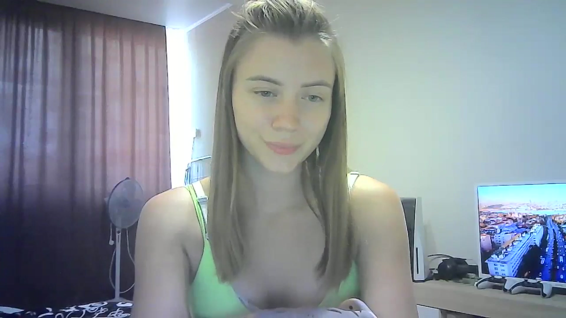 Gallery image thumbnail from Sulfate0's myfreecams stream on, 09/06/2024, 12:37 image 7 of 20