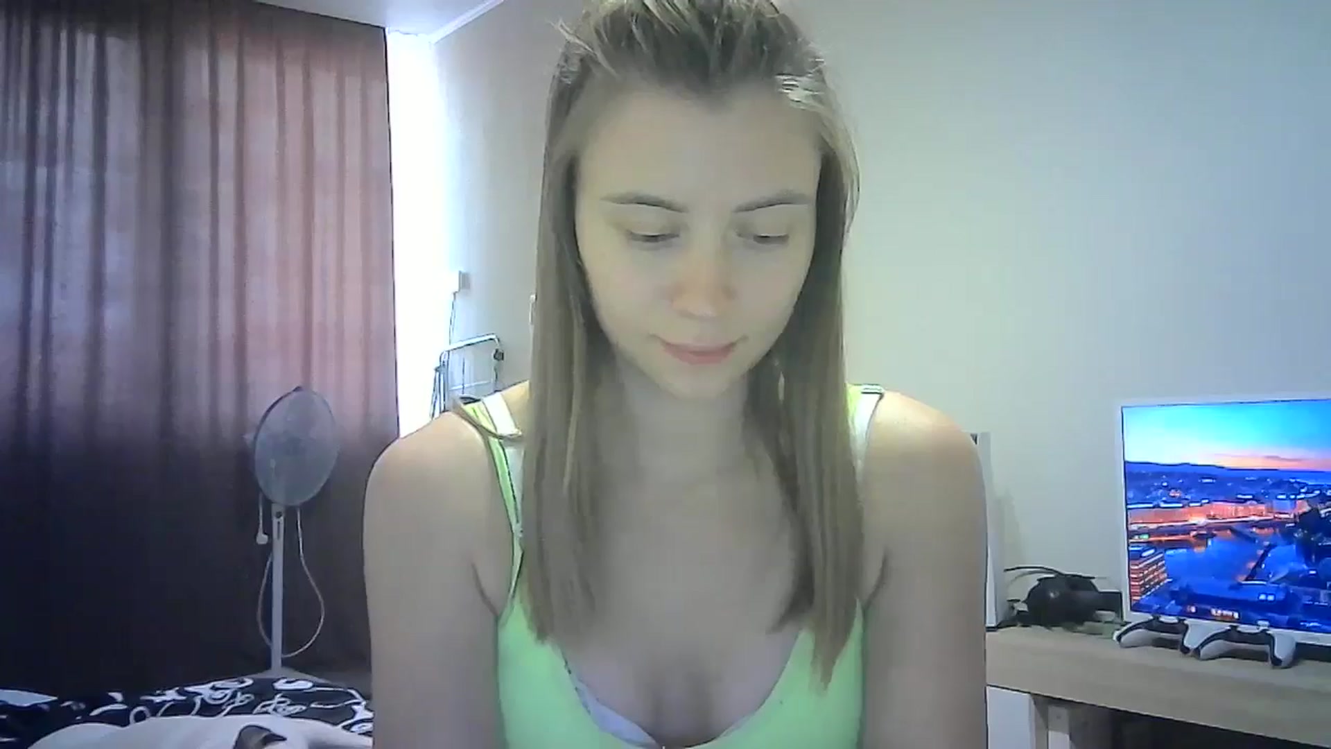 Gallery image thumbnail from Sulfate0's myfreecams stream on, 09/06/2024, 12:37 image 3 of 20