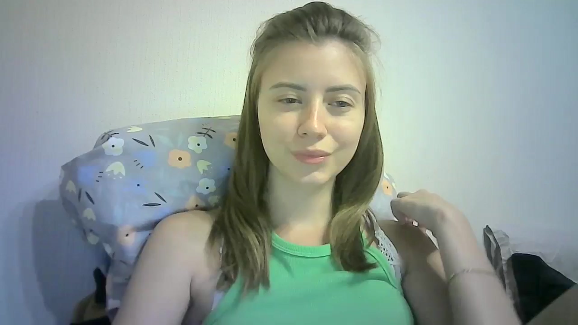 Gallery image thumbnail from Sulfate0's myfreecams stream on, 09/07/2024, 07:47 image 11 of 20