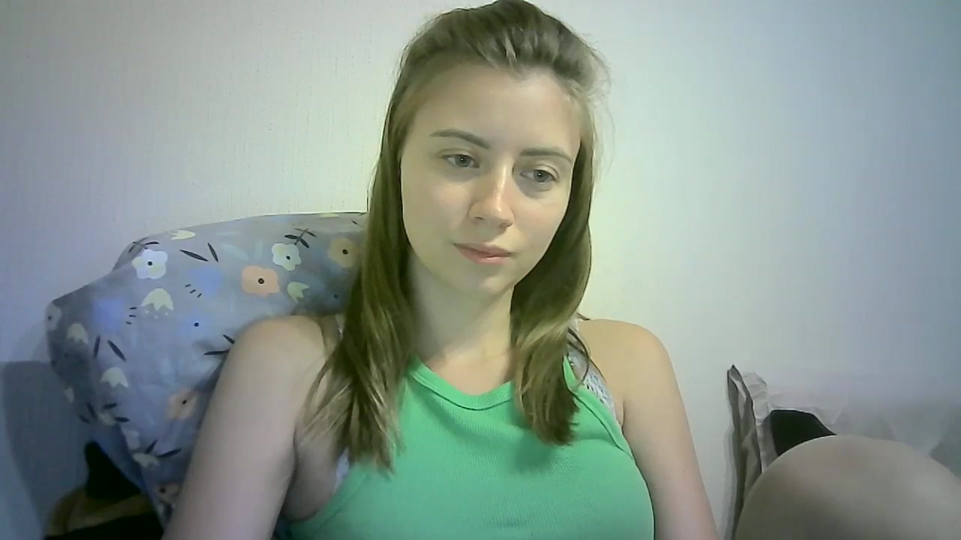 Gallery image thumbnail from Sulfate0's myfreecams stream on, 09/07/2024, 07:47 image 2 of 20