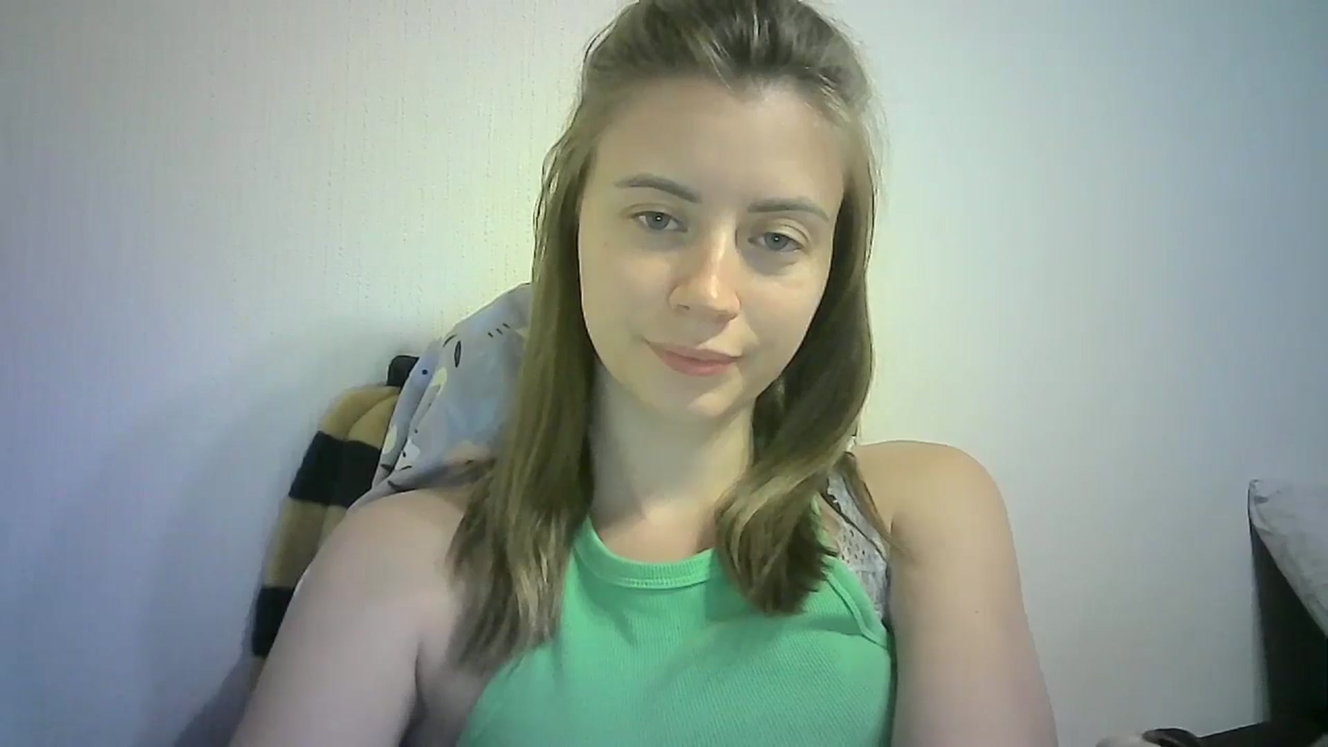 Gallery image thumbnail from Sulfate0's myfreecams stream on, 09/07/2024, 09:56 image 7 of 20