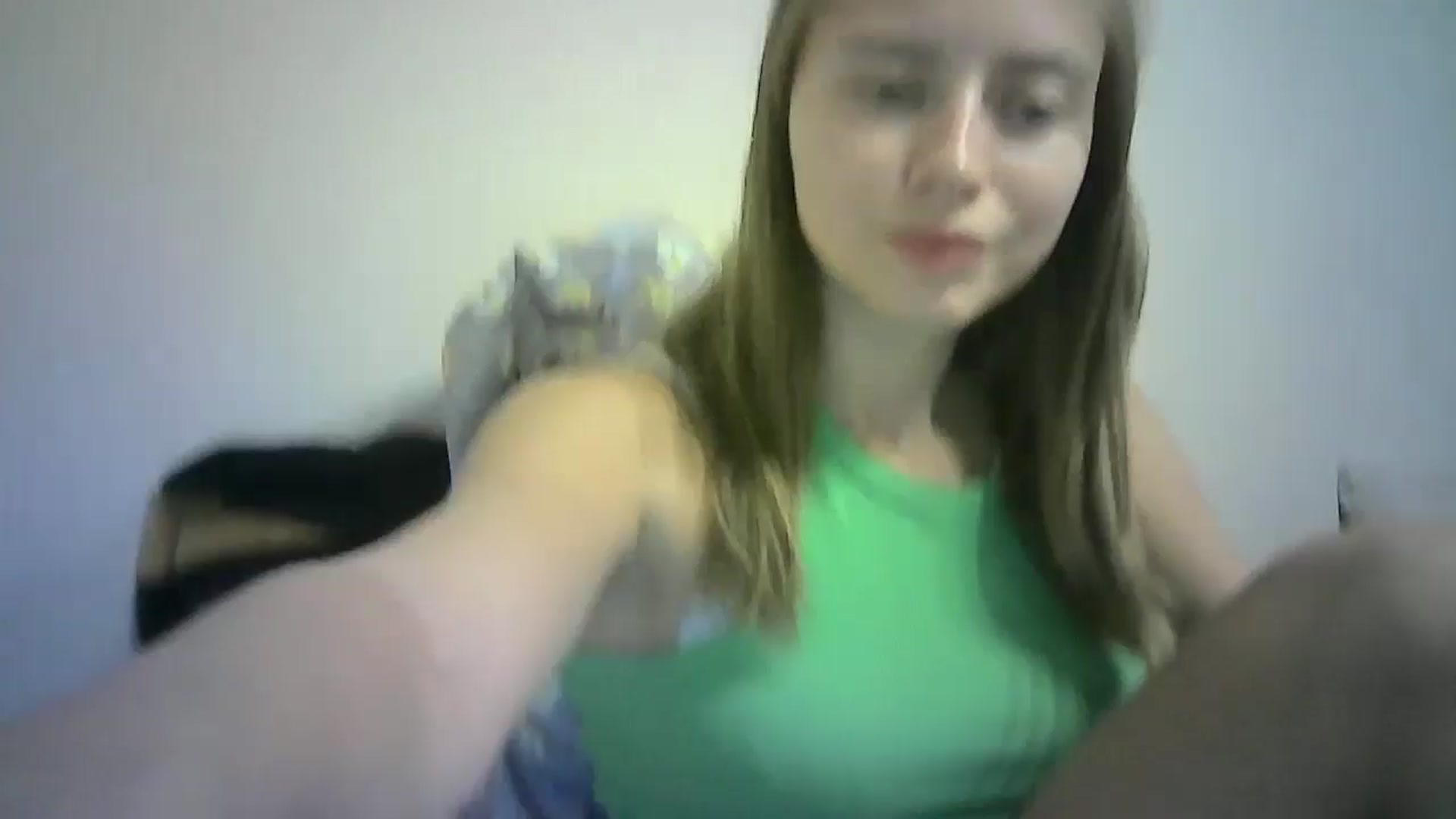 Gallery image thumbnail from Sulfate0's myfreecams stream on, 09/07/2024, 10:55 image 18 of 20