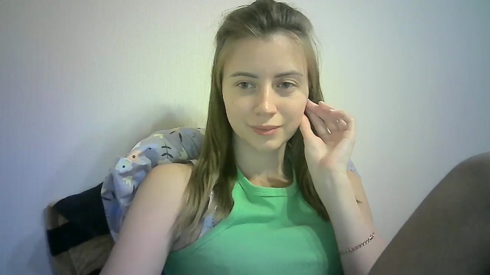 Gallery image thumbnail from Sulfate0's myfreecams stream on, 09/07/2024, 11:18 image 8 of 20