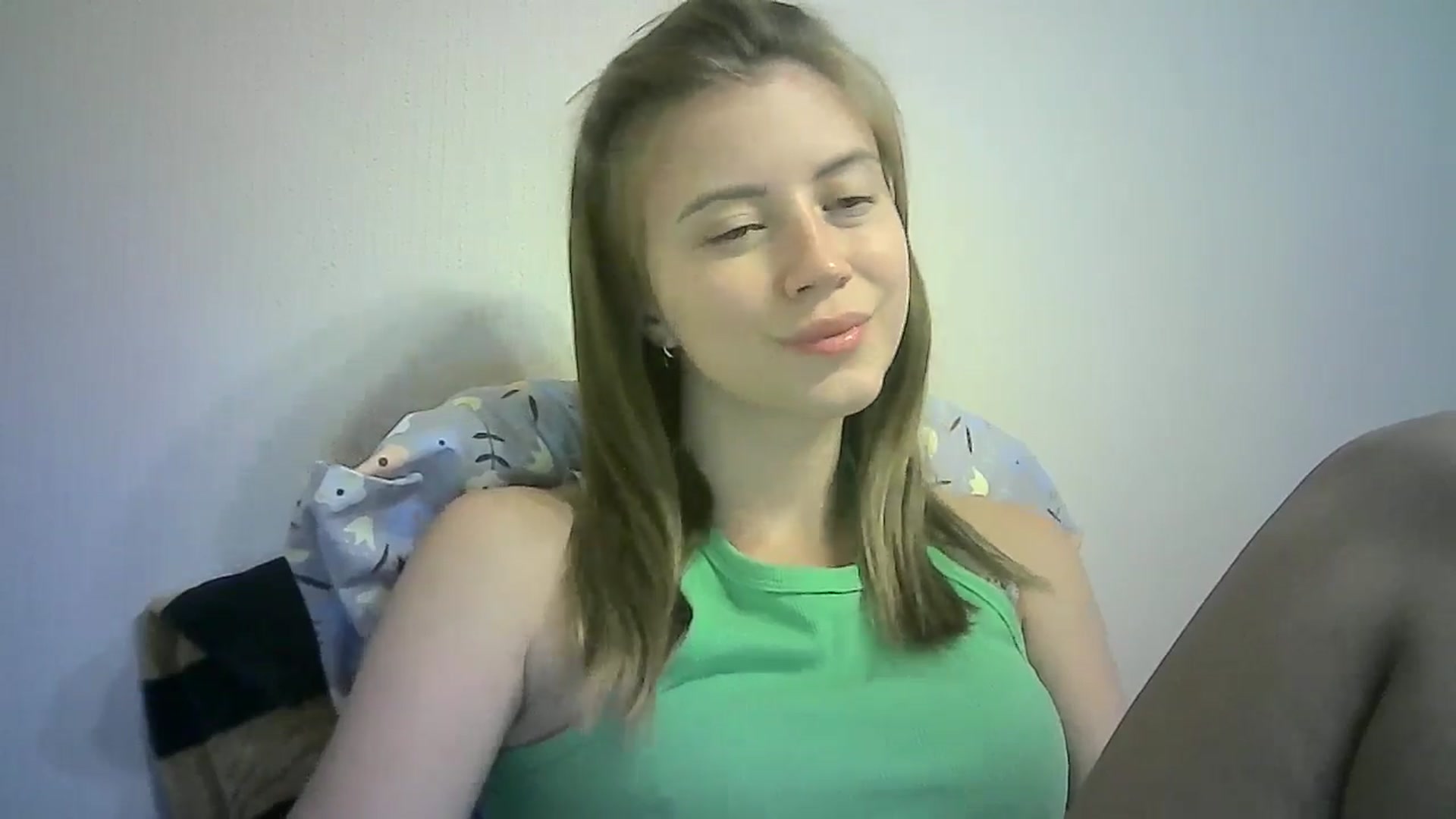 Gallery image thumbnail from Sulfate0's myfreecams stream on, 09/07/2024, 11:18 image 12 of 20