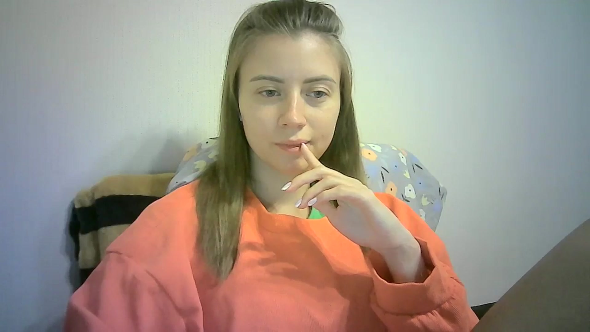 Gallery image thumbnail from Sulfate0's myfreecams stream on, 09/08/2024, 07:48 image 13 of 20